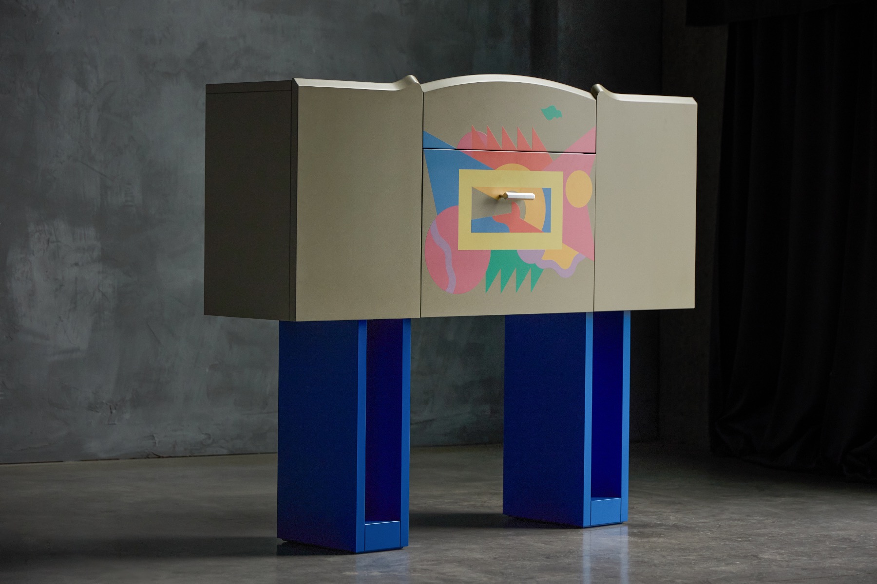 Zanotta Cantaride bar cabinet with expressive postmodern design