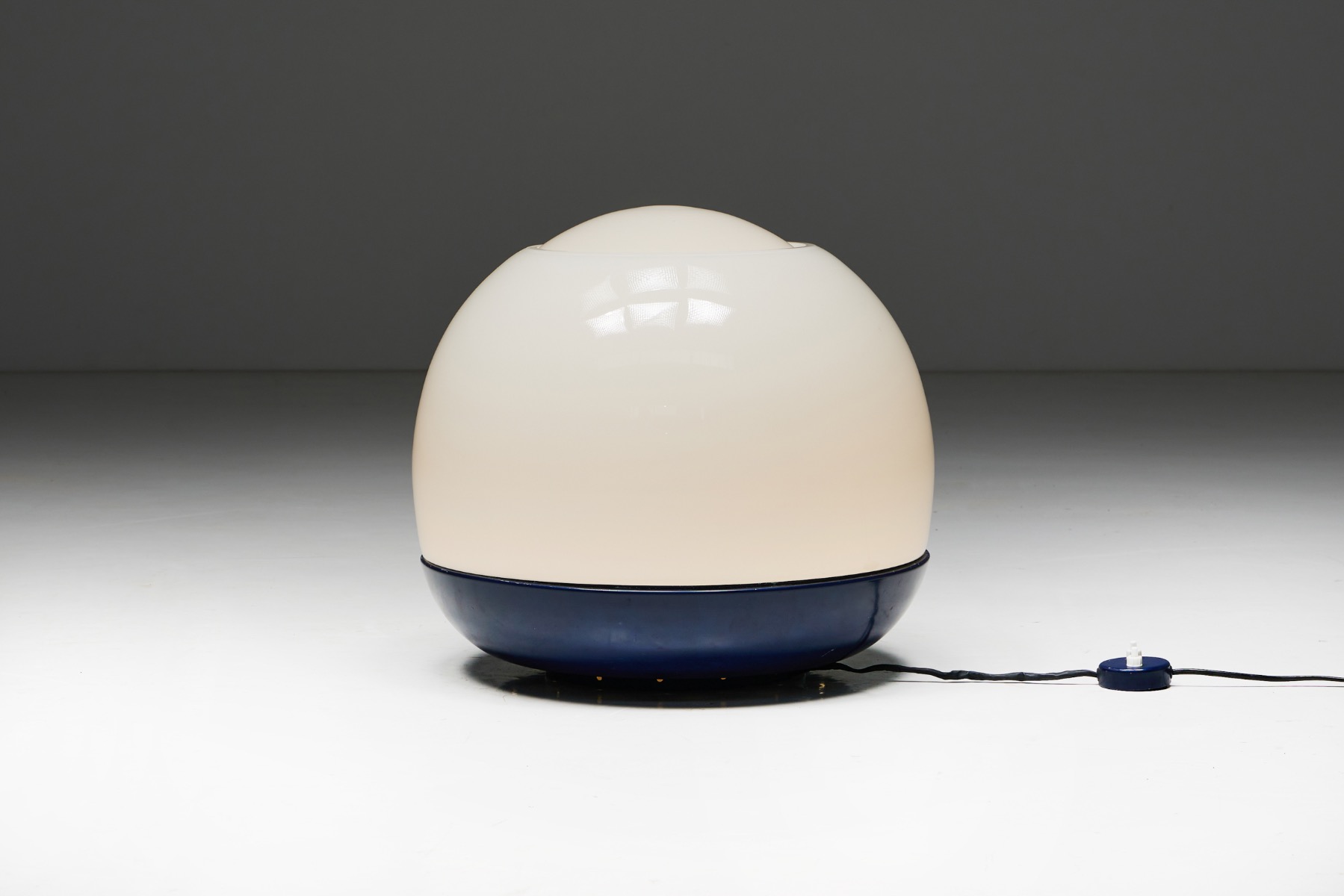 'Platea' Lamp by Ferrari & Mazzucchelli Tartaglino for Artemide - 1960s