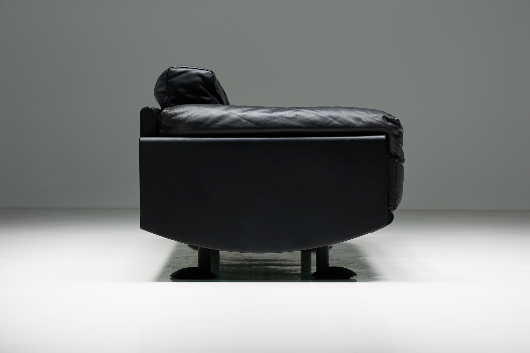 Giulio 2-Seat Sofa by Afra and Tobia Scarpa for Meritalia - 1980s