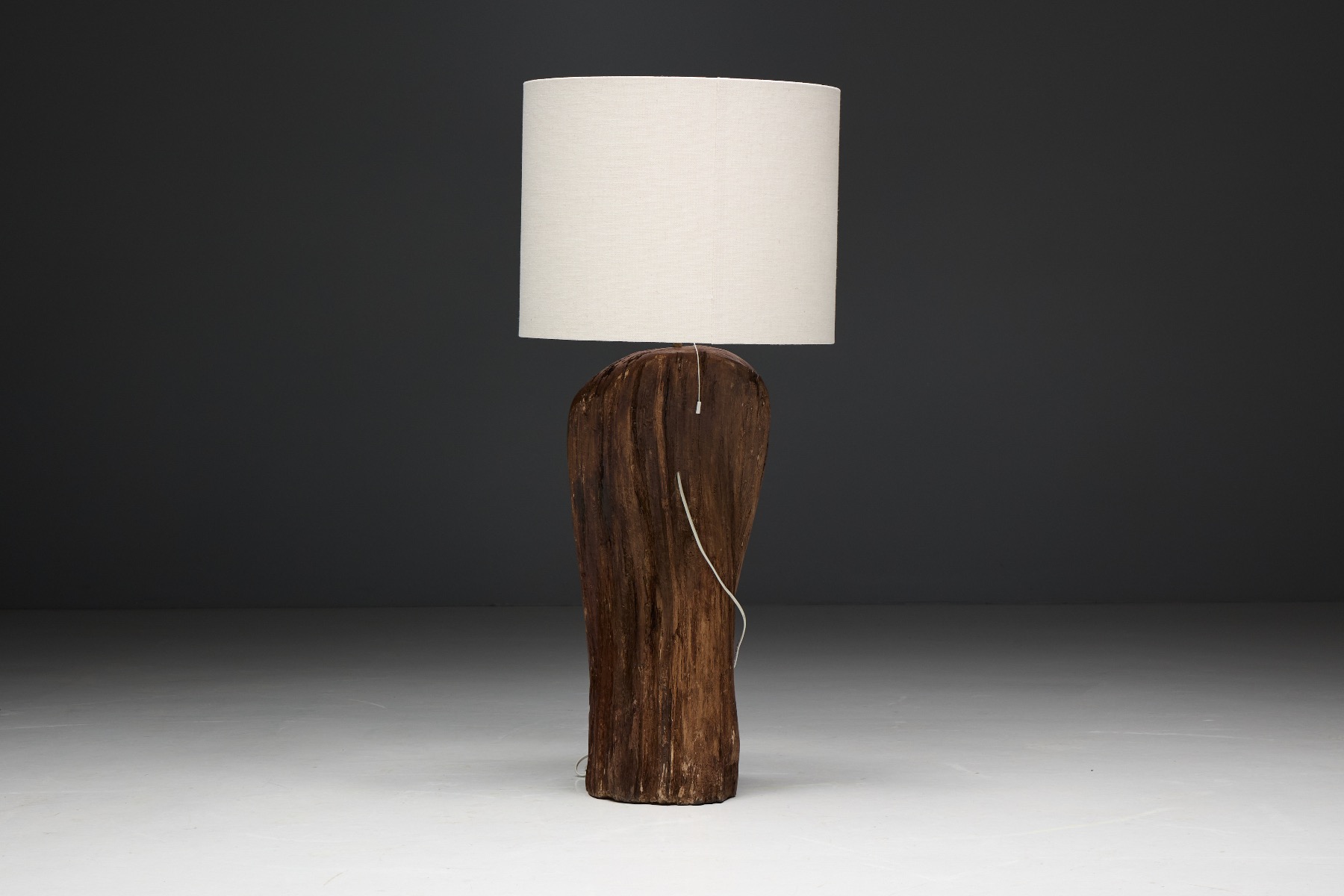Monoxyle Brutalist Floor Lamp - 1970s