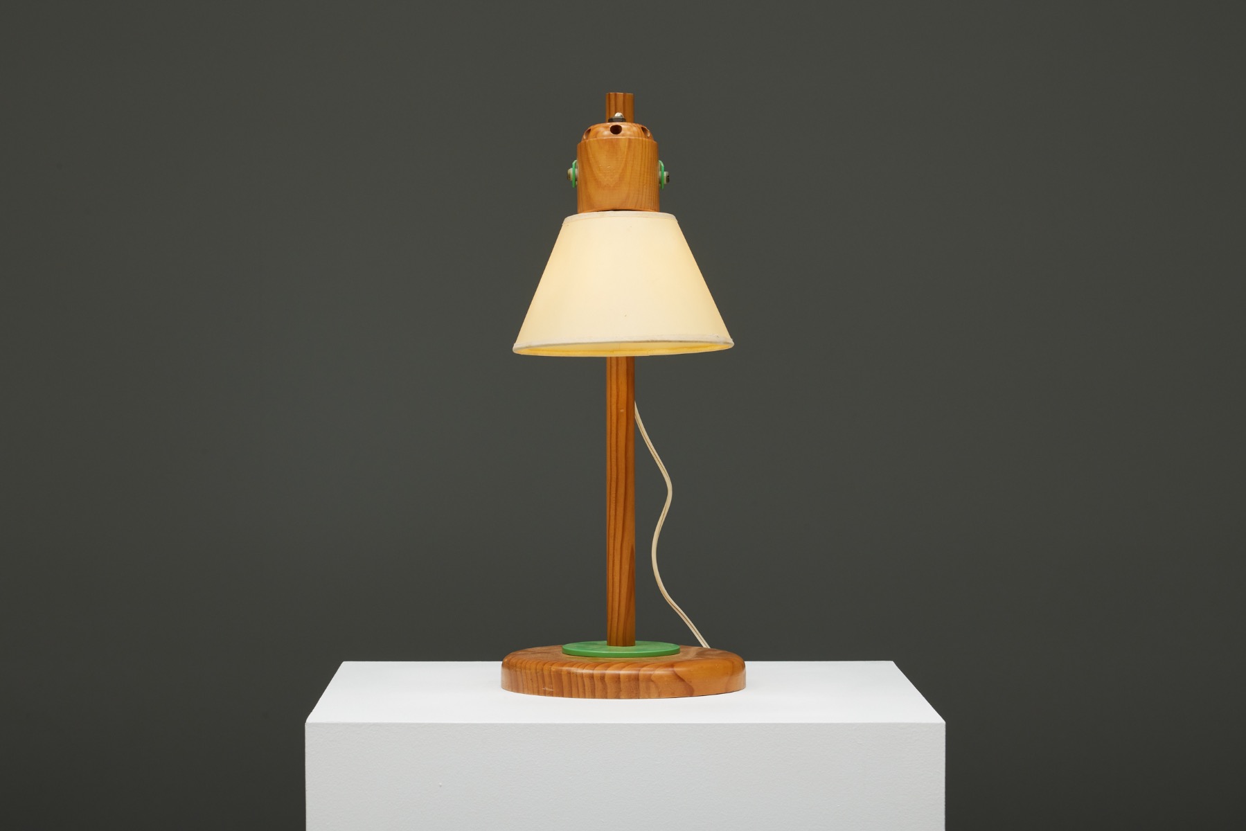Mid-Century Pine Wood Desk Lamps - 1980s