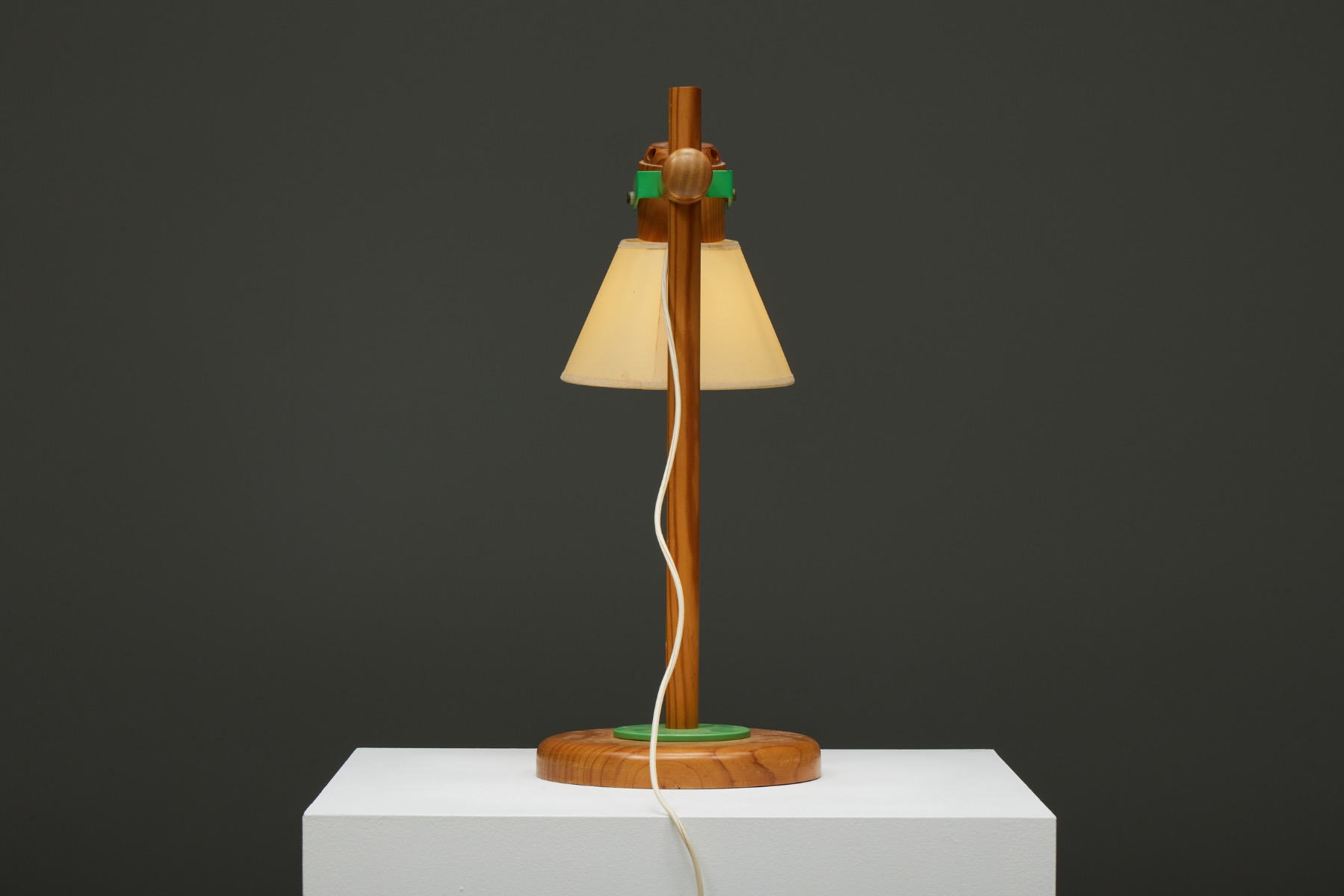 Mid-Century Pine Wood Desk Lamps - 1980s