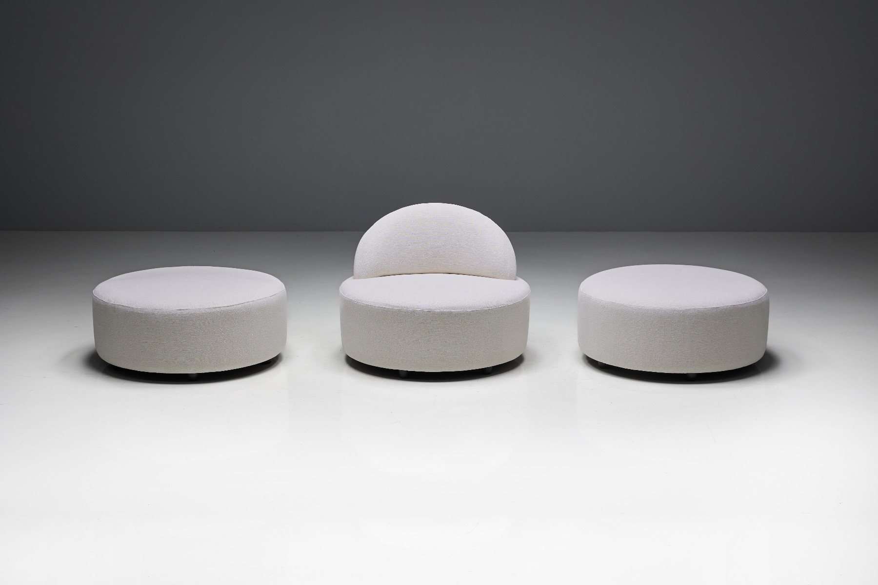 Contemporary luxury Comete seating