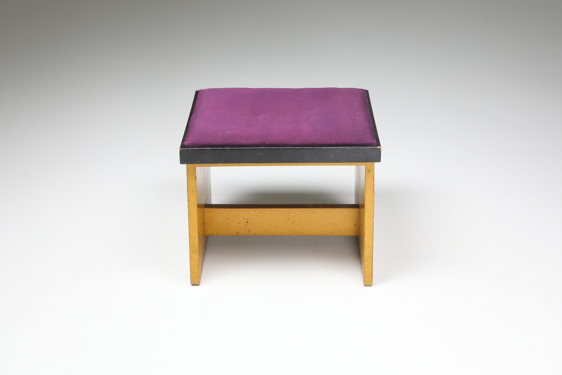 Dutch modernist stool by Hendrik Wouda from 1924