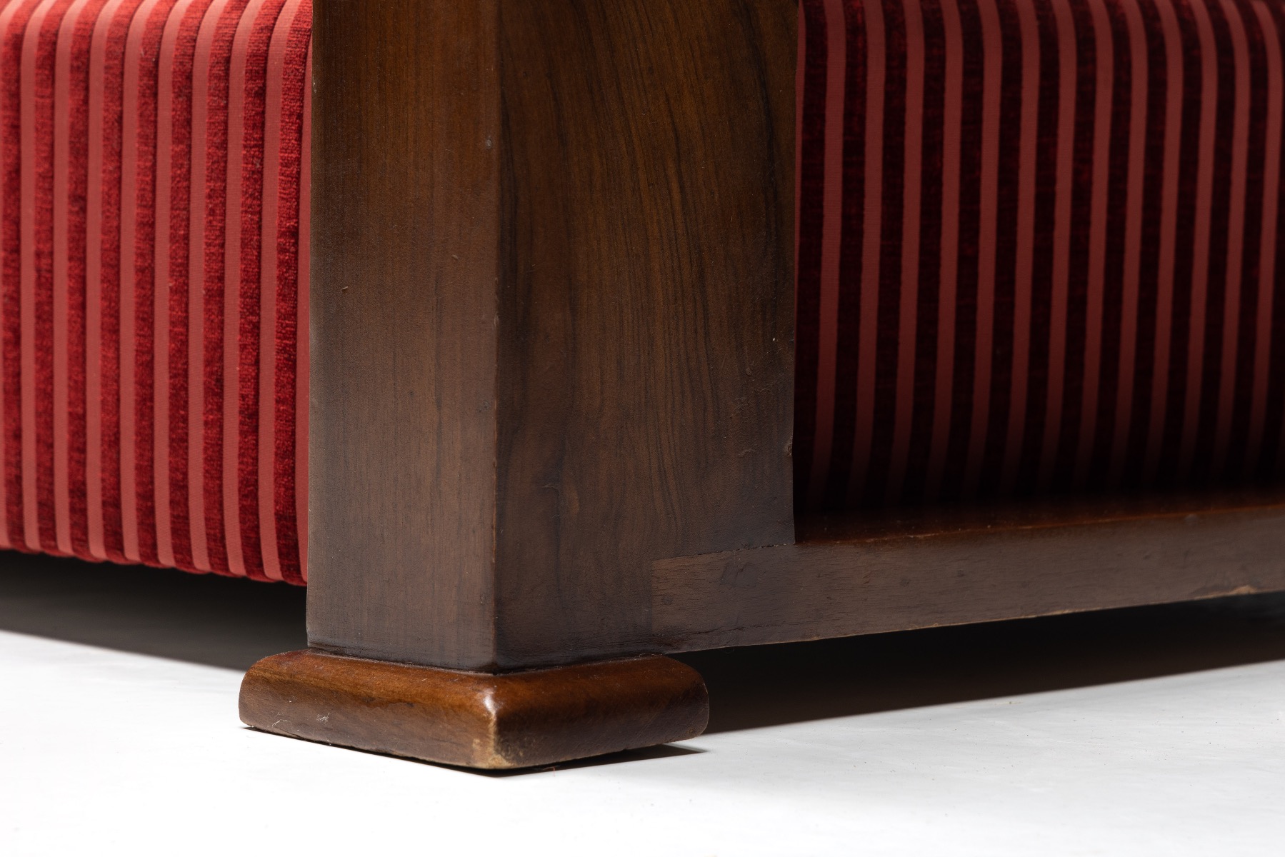 1940s art deco sofa with swoosh armrests in velvet