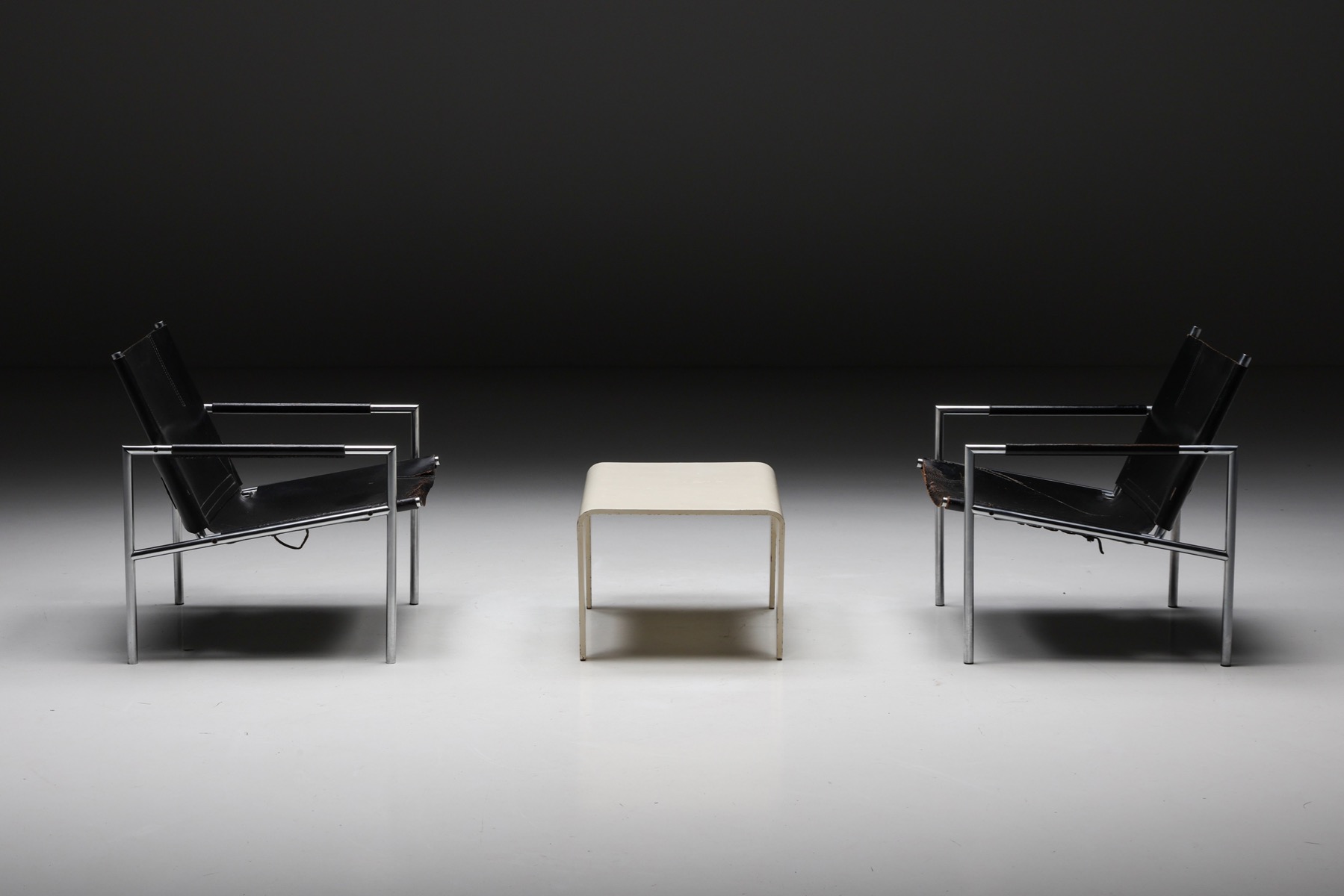 Bauhaus style nesting table by Marcel Breuer for Isokon