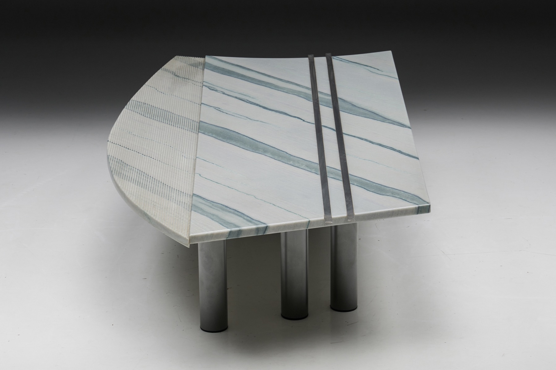 Belgian design marble coffee table by Pia Manu