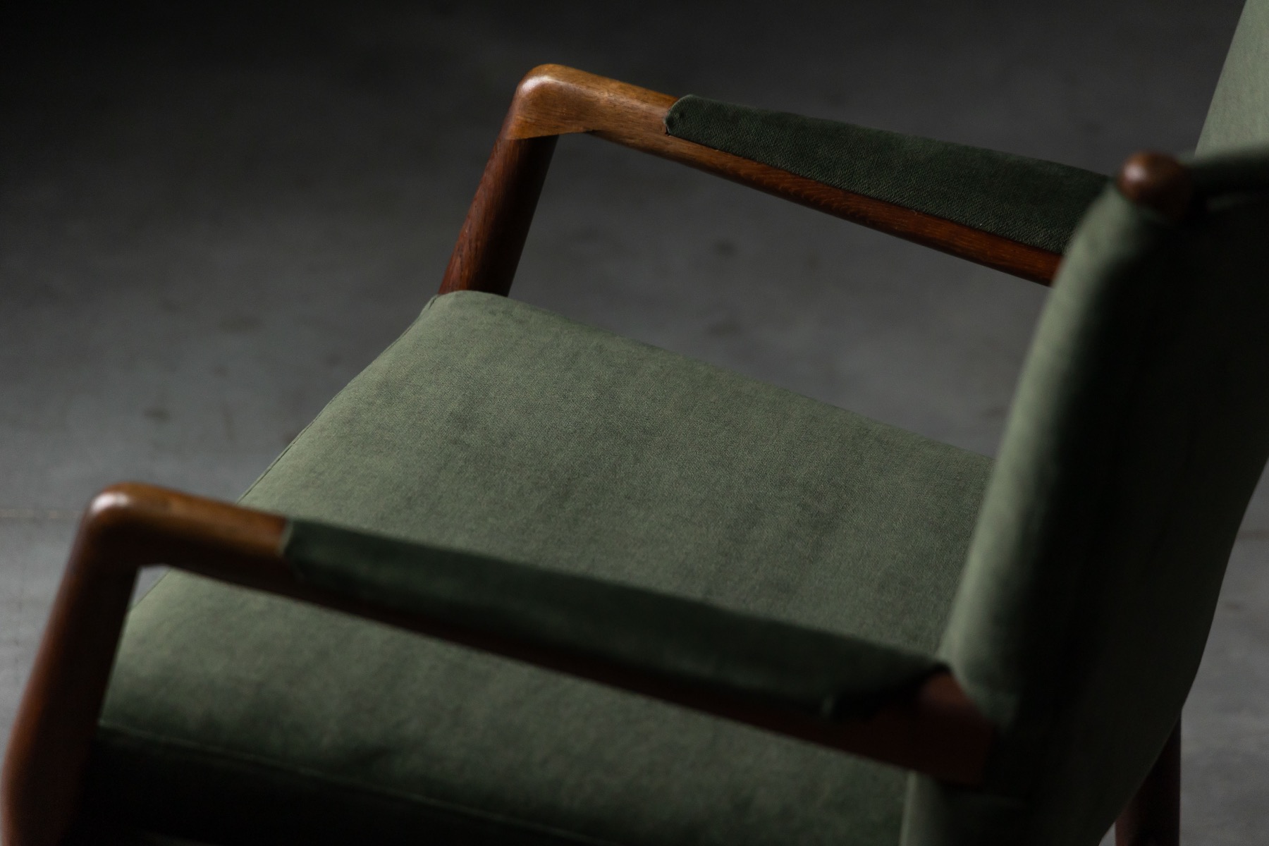 Danish design conference chairs by Hans J Wegner for Aarhus