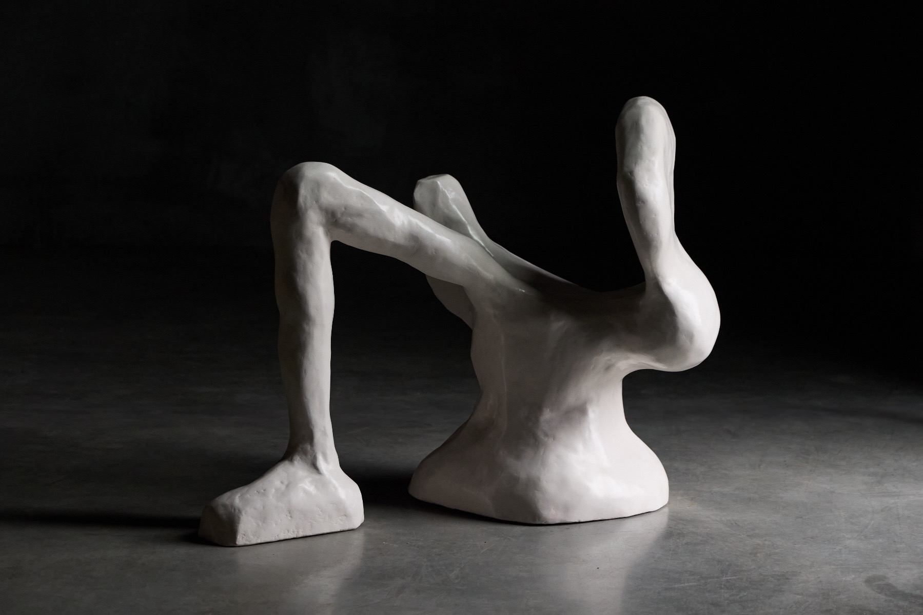 Danish contemporary sculpture Lady Kelly