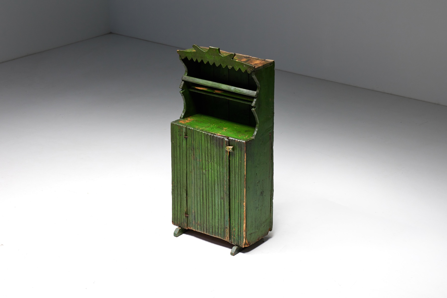 Early nineteenth century rustic storage cabinet in wood