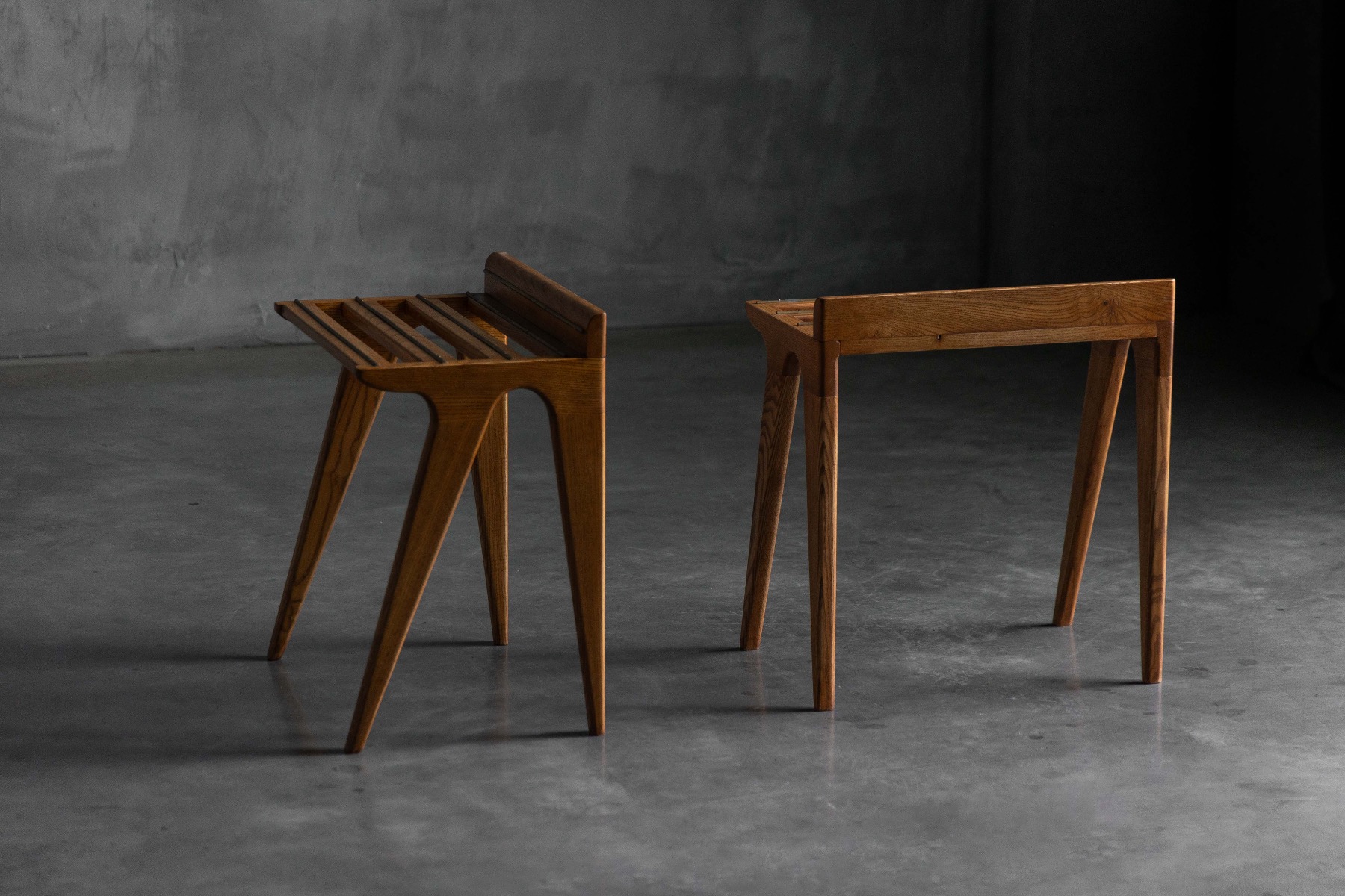 Italian modern luggage rack attributed to Gio Ponti