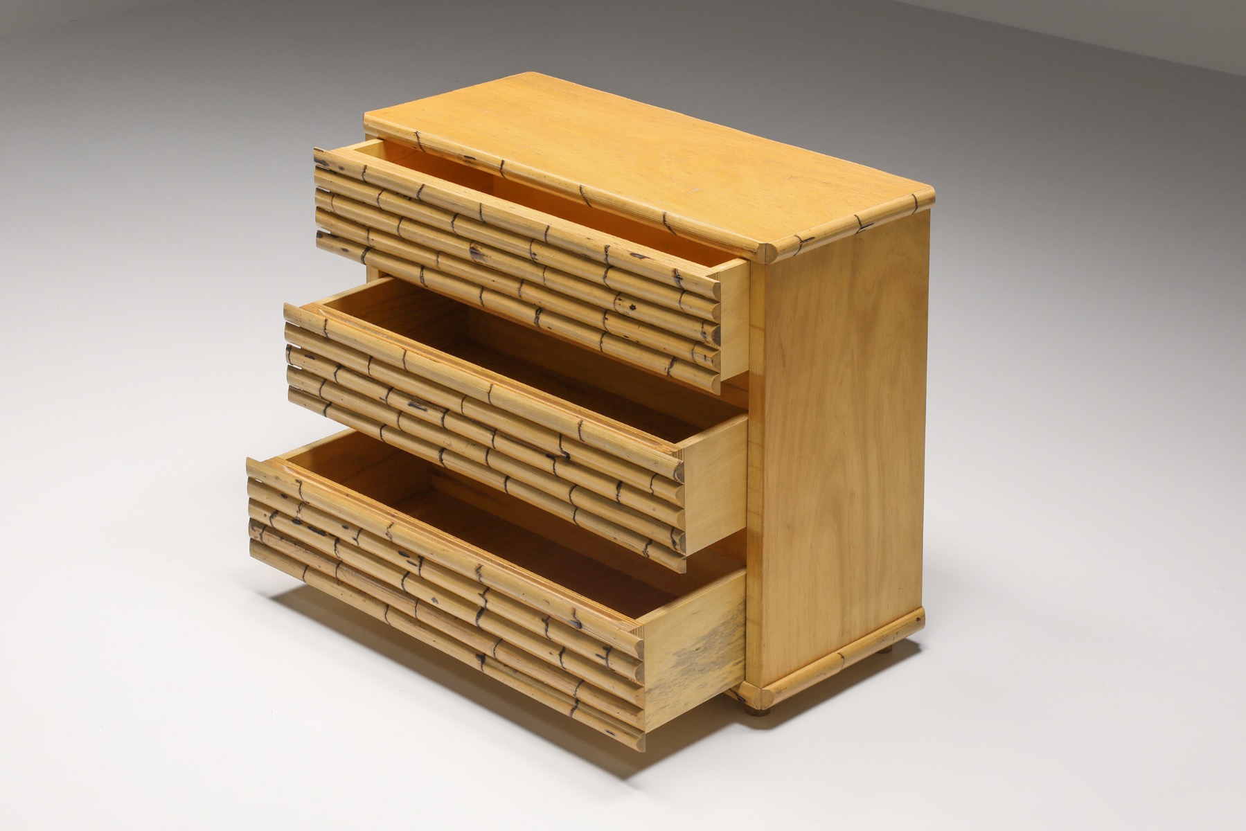 Italian design bamboo dresser by Venturini from the 1970s