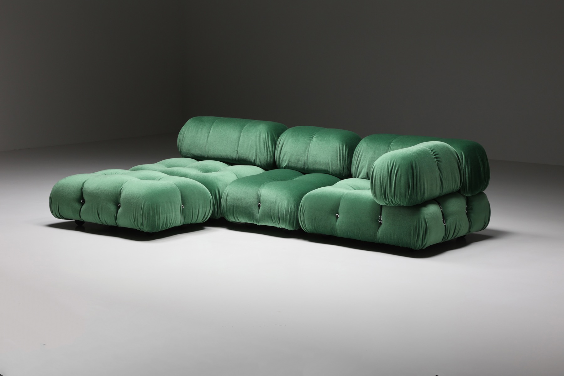 Italian design Camaleonda by Mario Bellini in green velvet