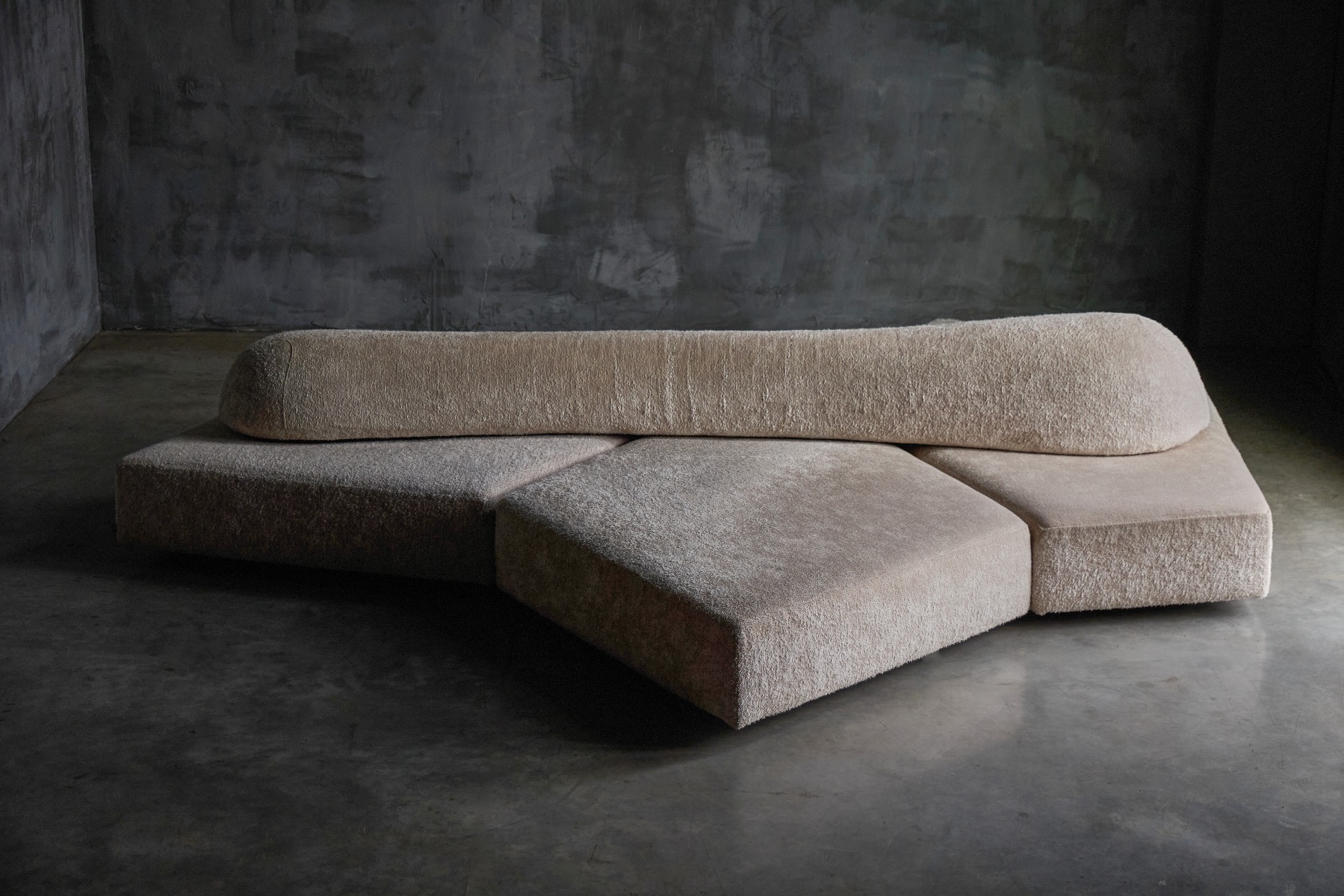 Sculptural On the Rocks sofa produced by Edra