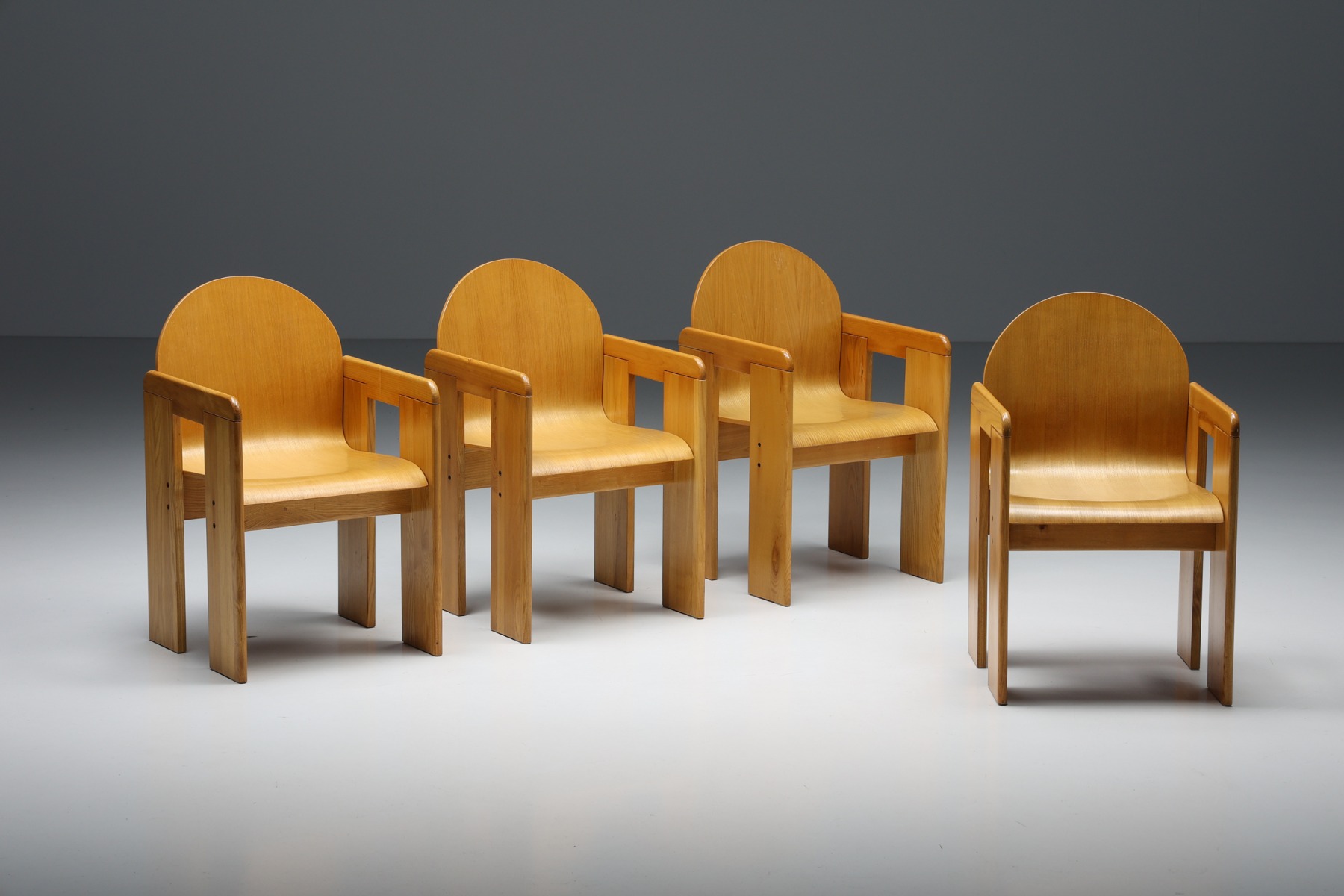 Italian design plywood dining chairs by Afra and Tobia Scarpa