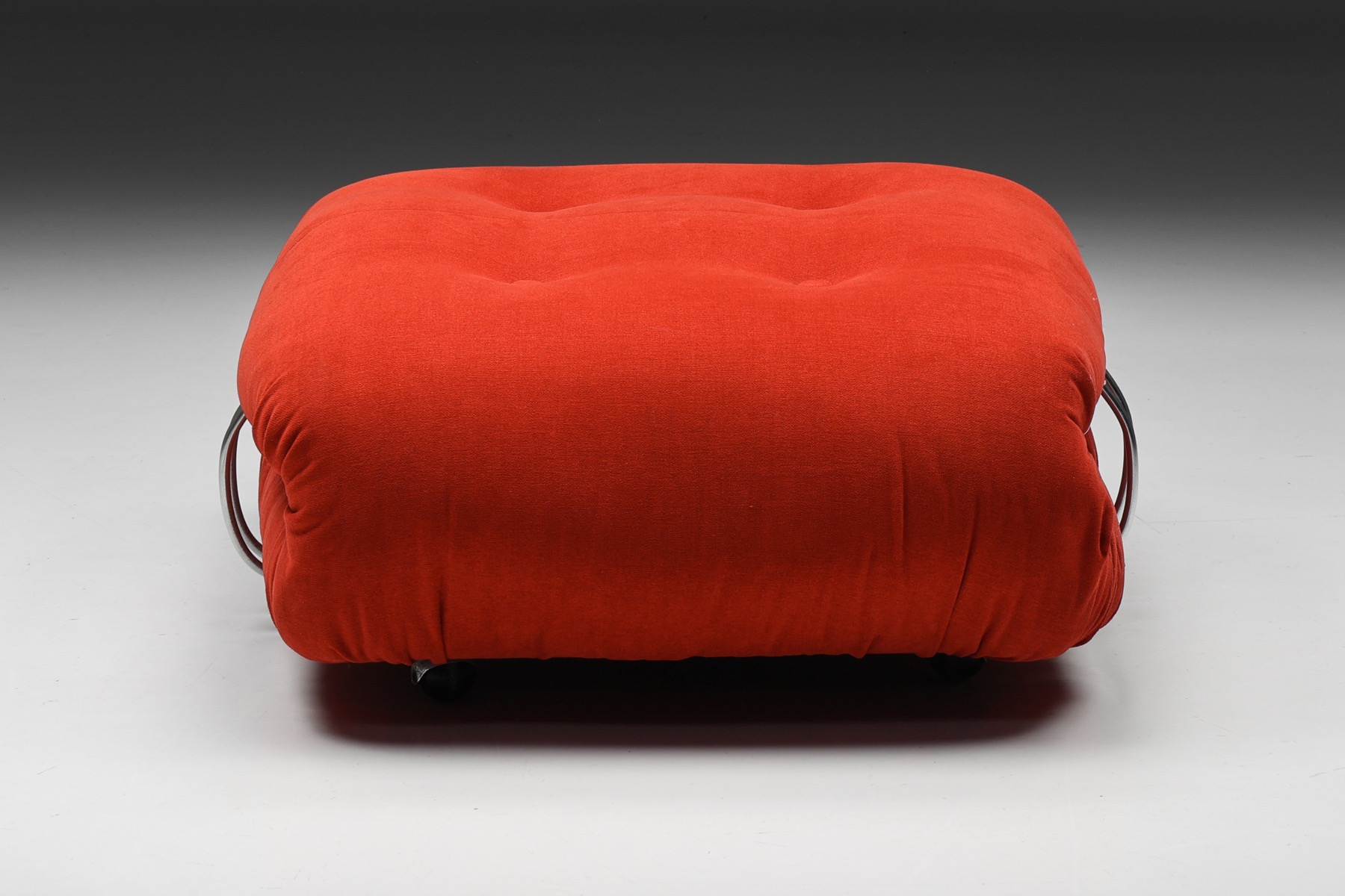 Italian design Soriana pouf by Cassina