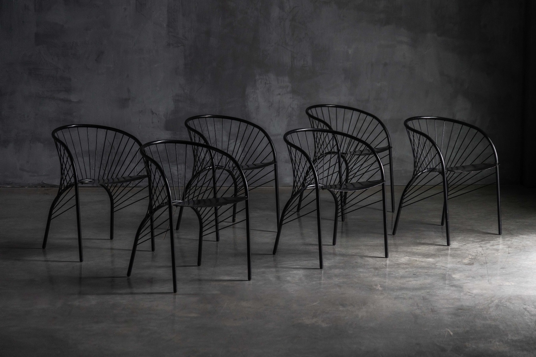 Avant garde dining chair from the Lizzie series