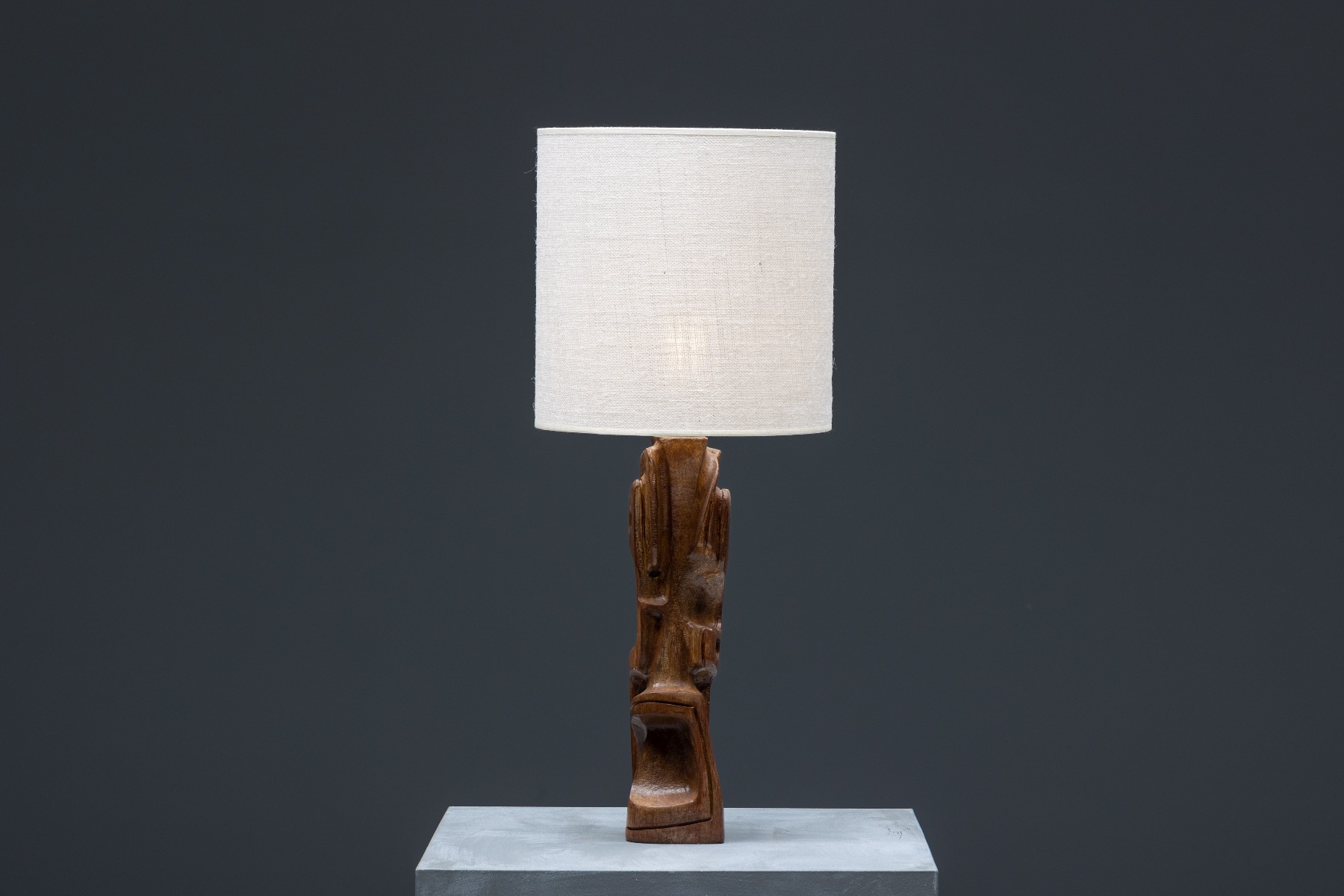 Mid century modern table lamp by Gianni Pinna