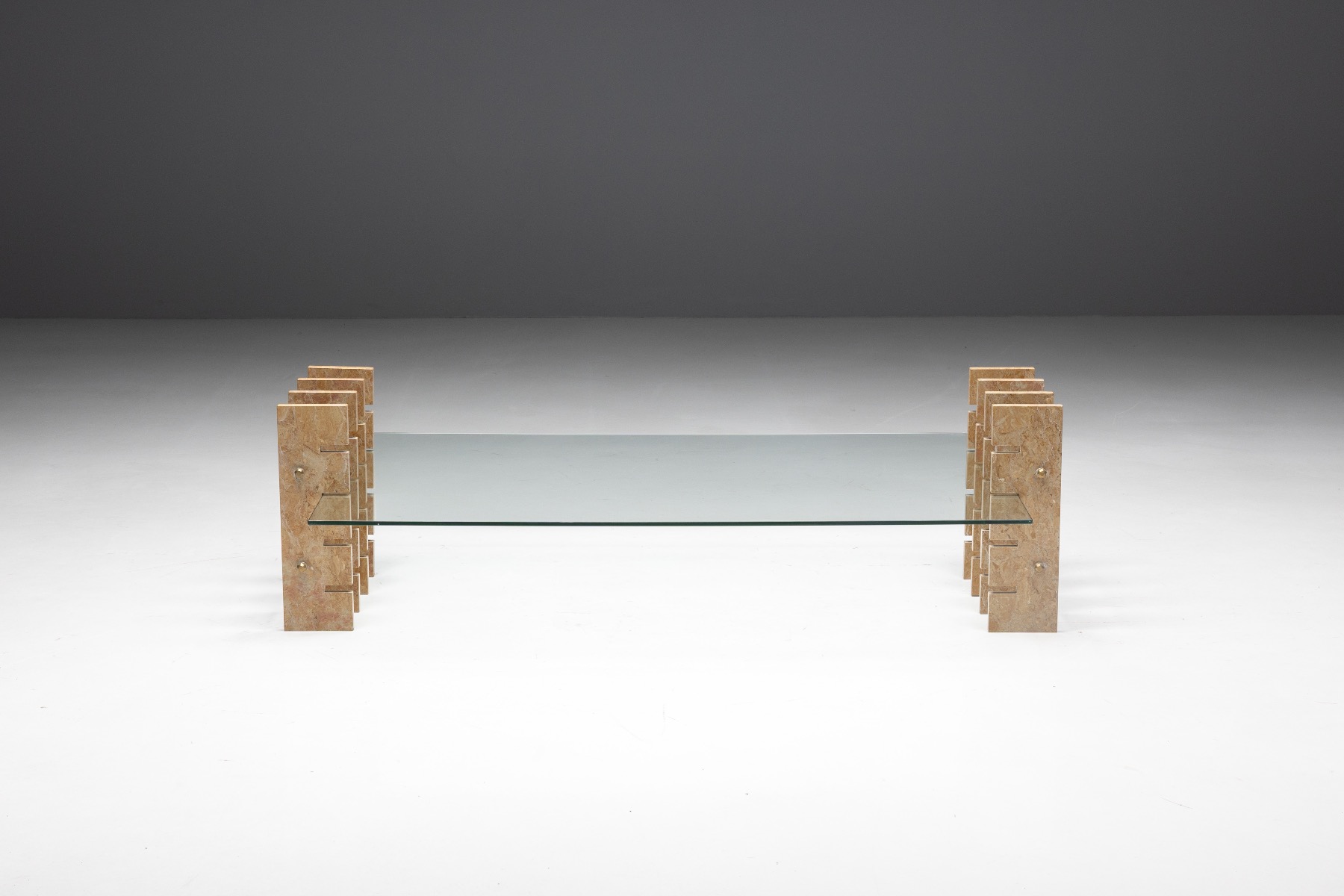 Modern marble coffee table Fitzroy design by Ferré Home