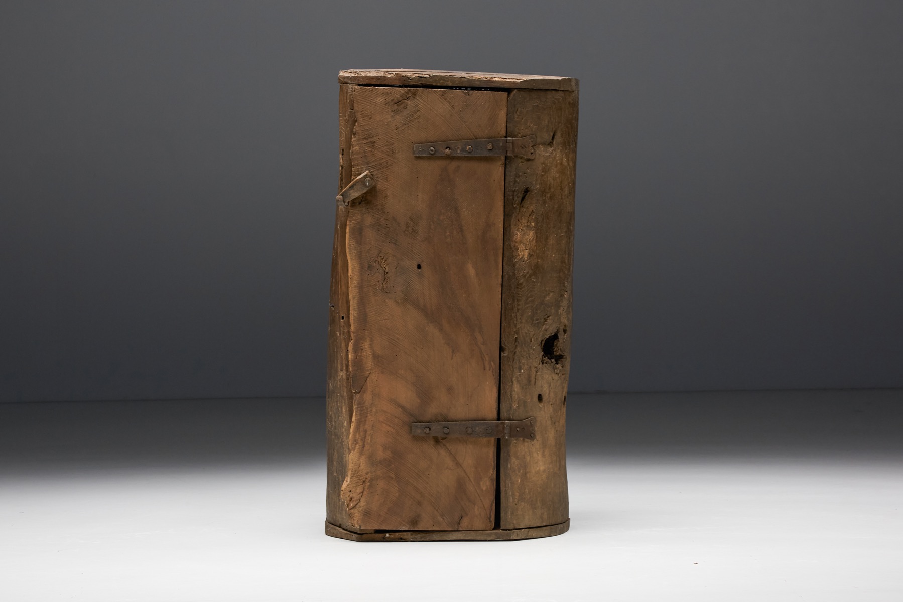 Nineteenth century rustic monoxylite cabinet in wood