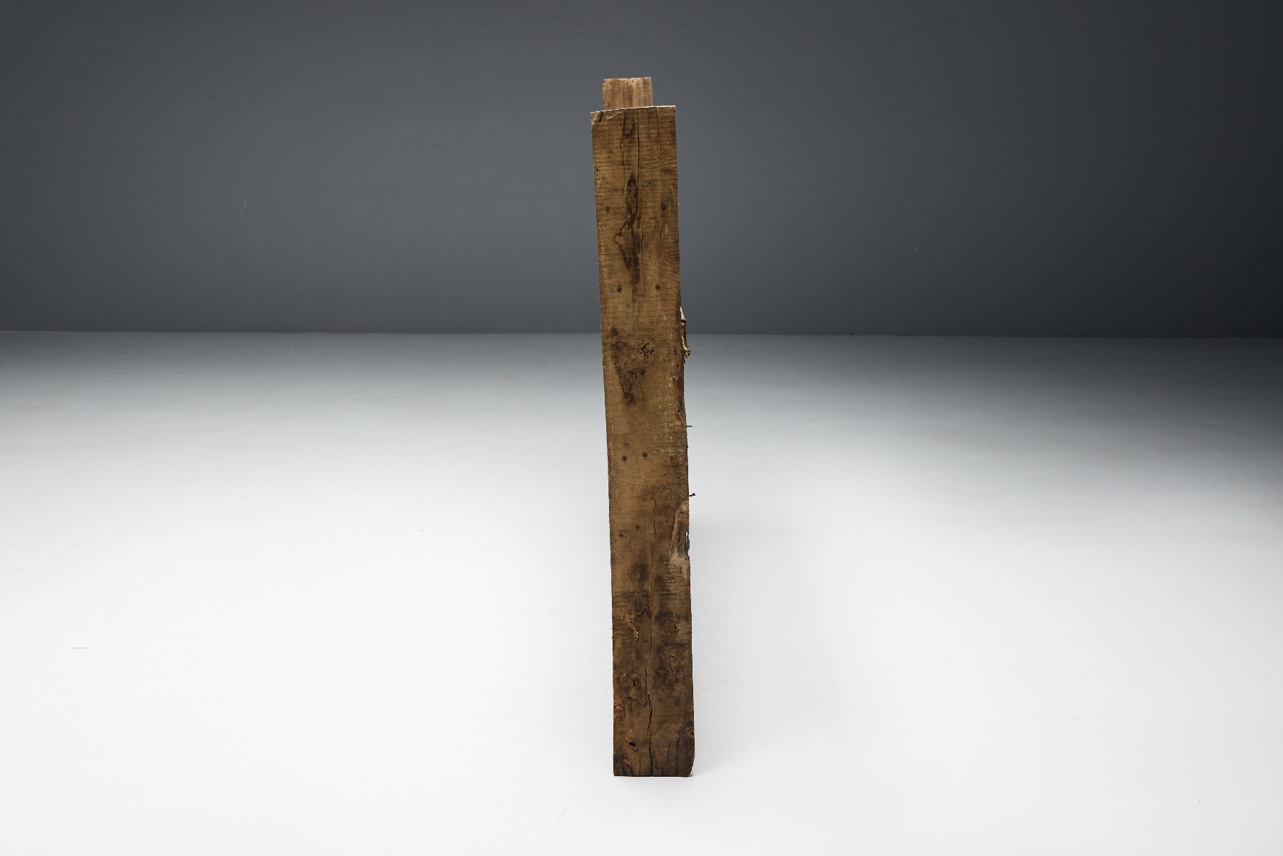 Nineteenth century rustic shelving unit in wood
