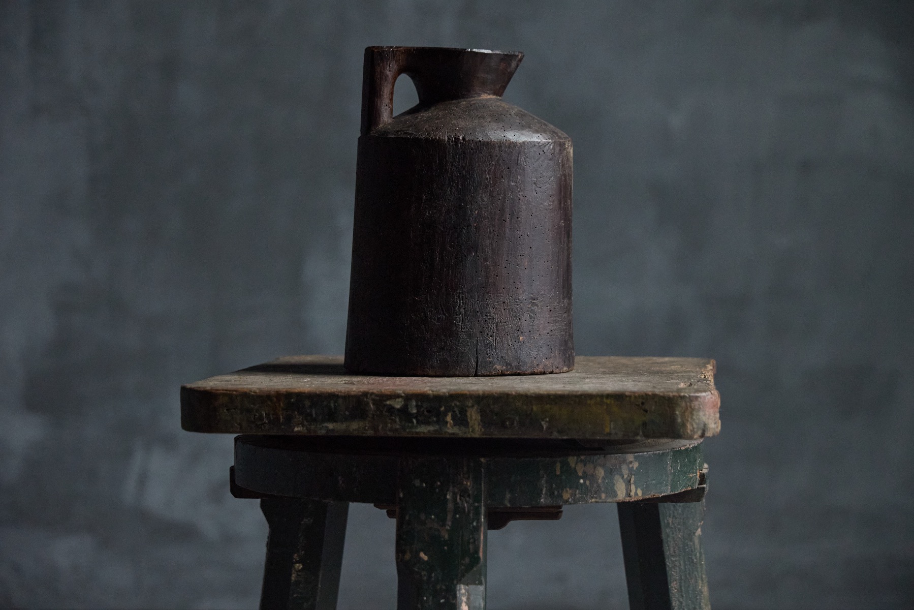 Primitive country work stool 19th century