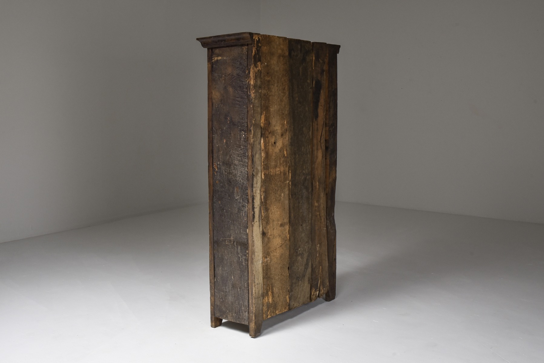 Rustic French cabinet in art populaire style from Bretagne