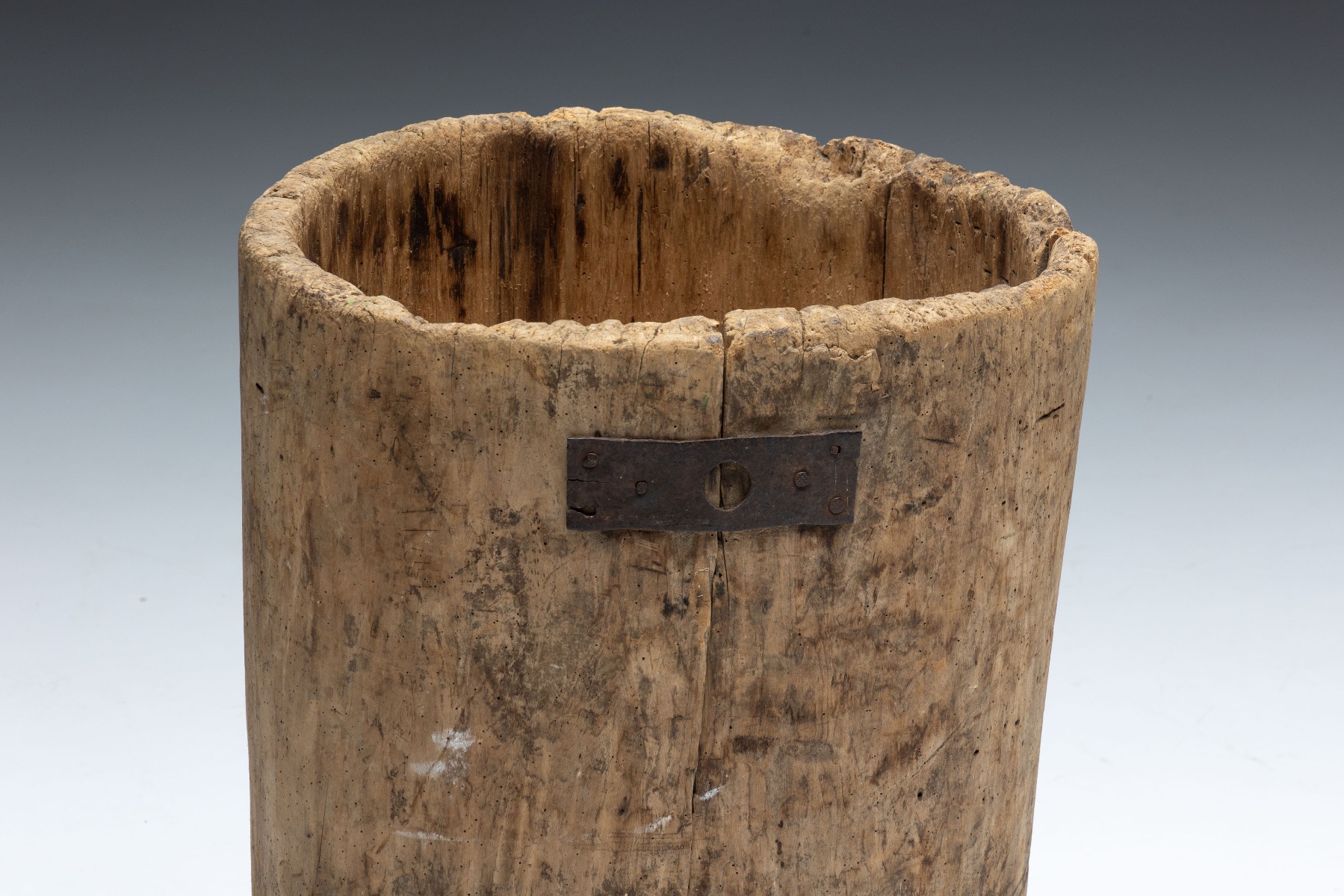Rustic woven basket 19th century