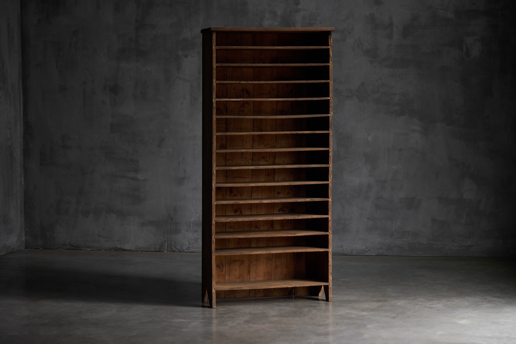 Vernacular wooden paper shelf from the 1800s