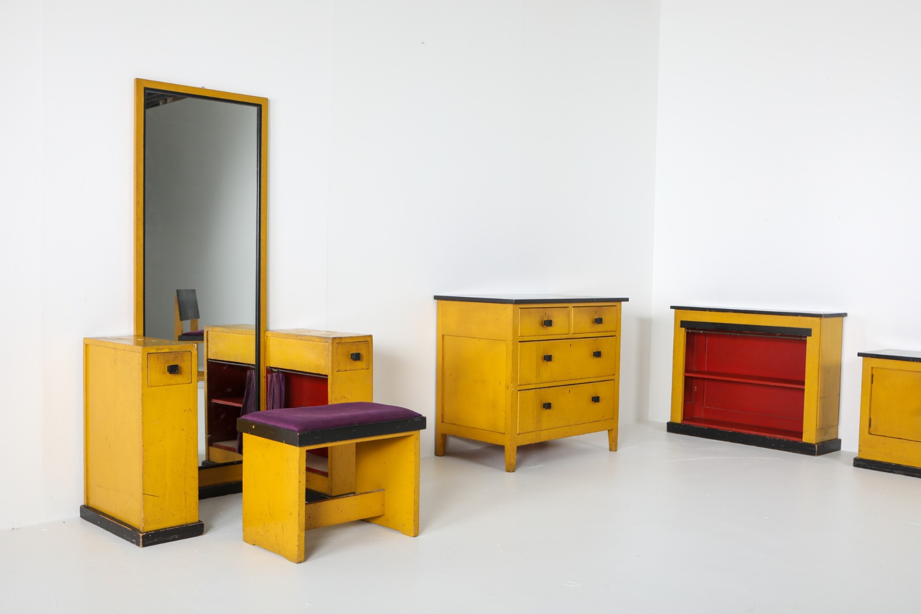 1924 vanity modernist design by Hendrik Wouda