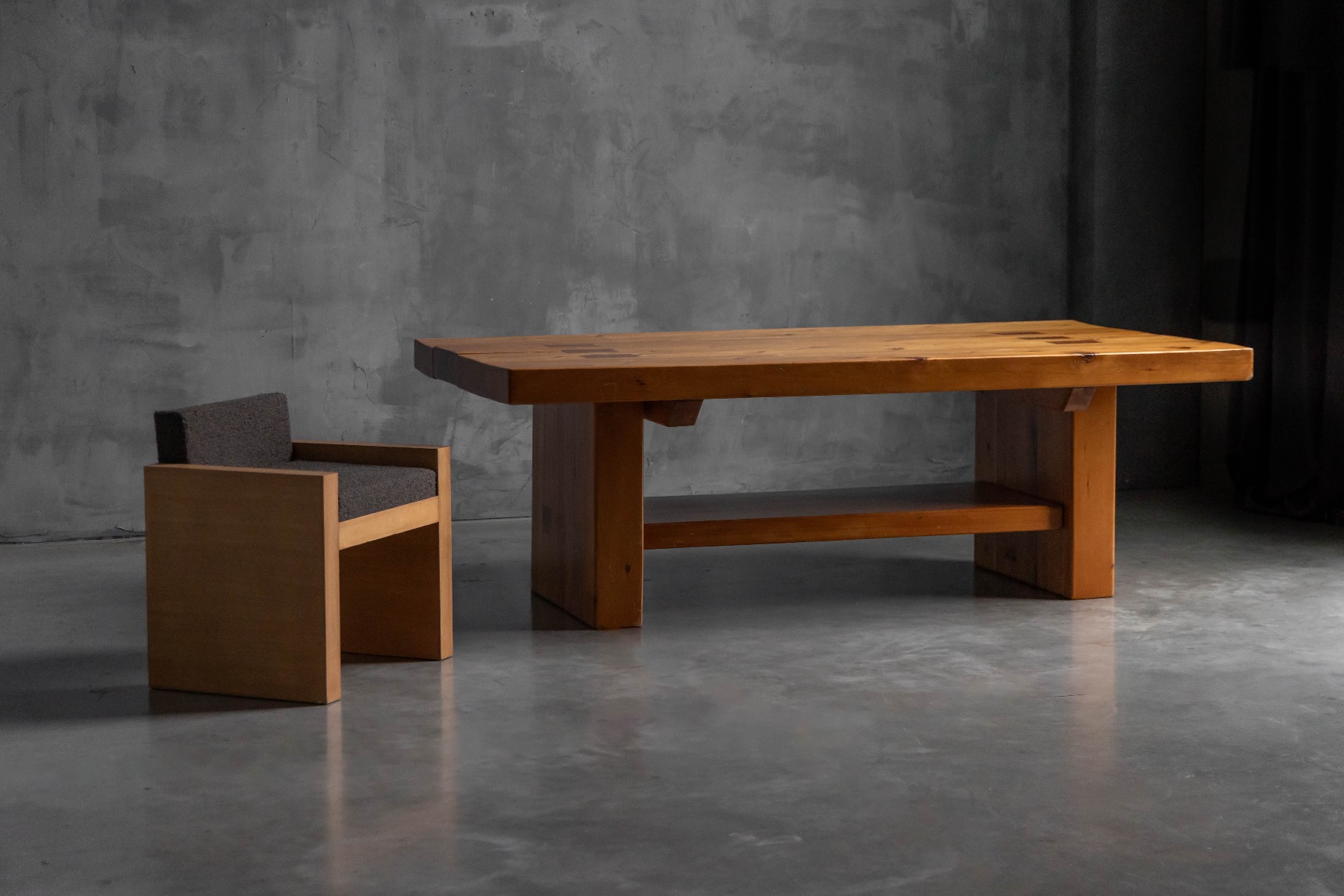 French alpine elmwood dining table in mid century style