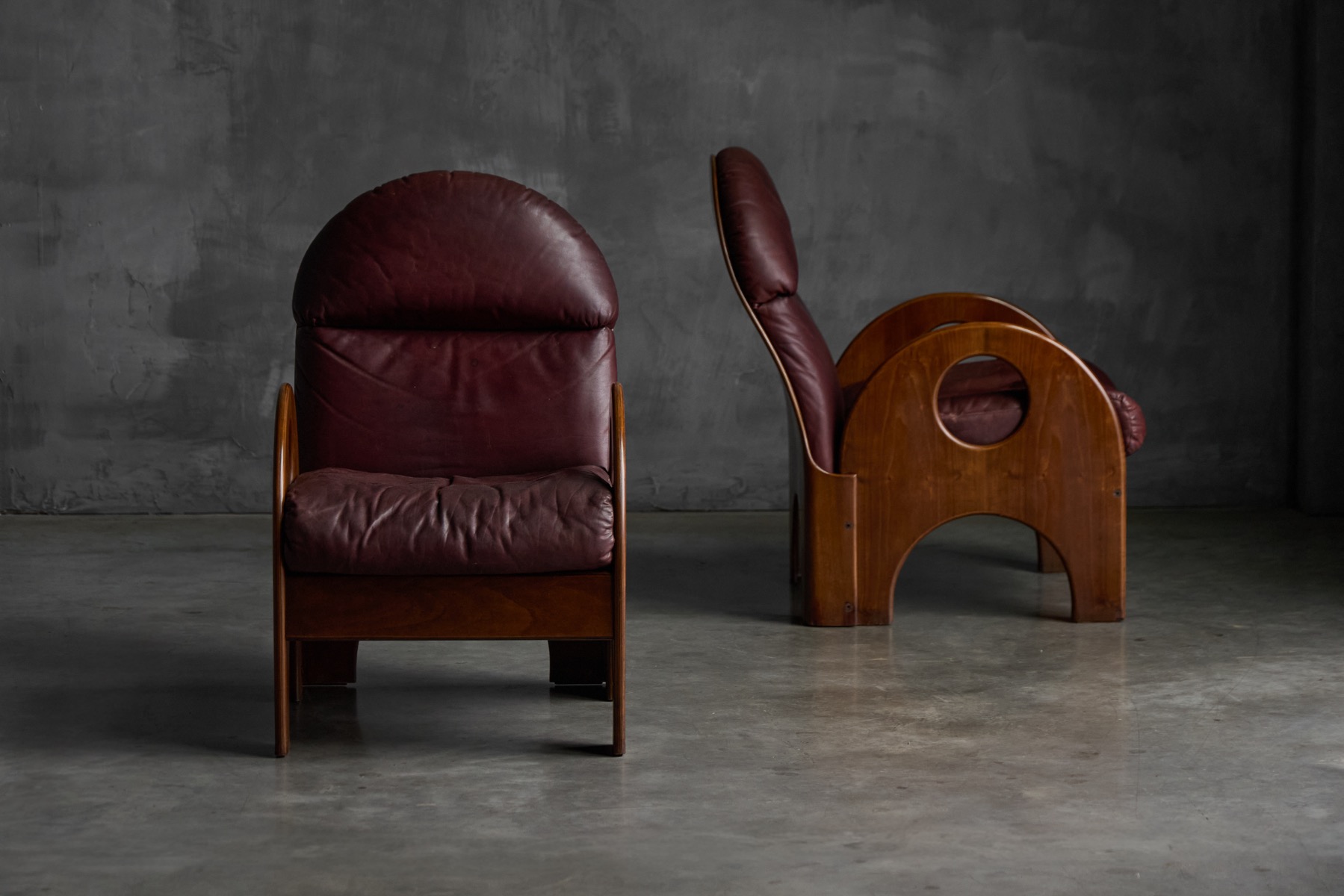Modernist Arcata easy chair designed by Gae Aulenti