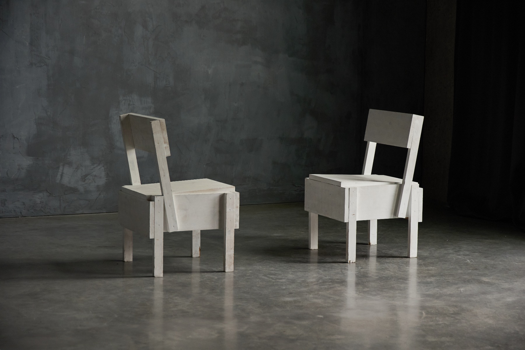 Contemporary Sedia 1 chairs by Artek design
