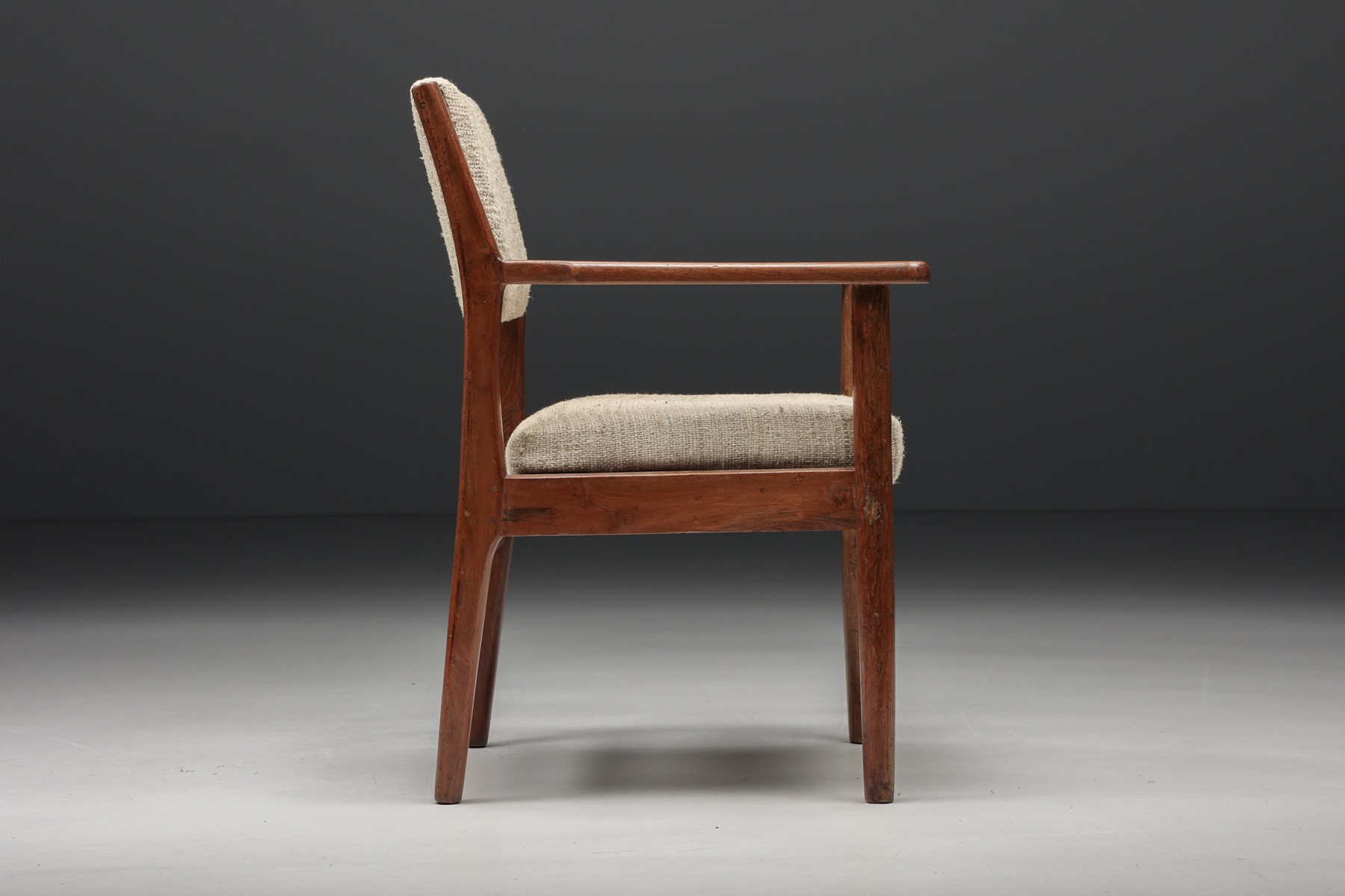 Pierre Jeanneret Chandigarh armchair PSA CC 315 166 design