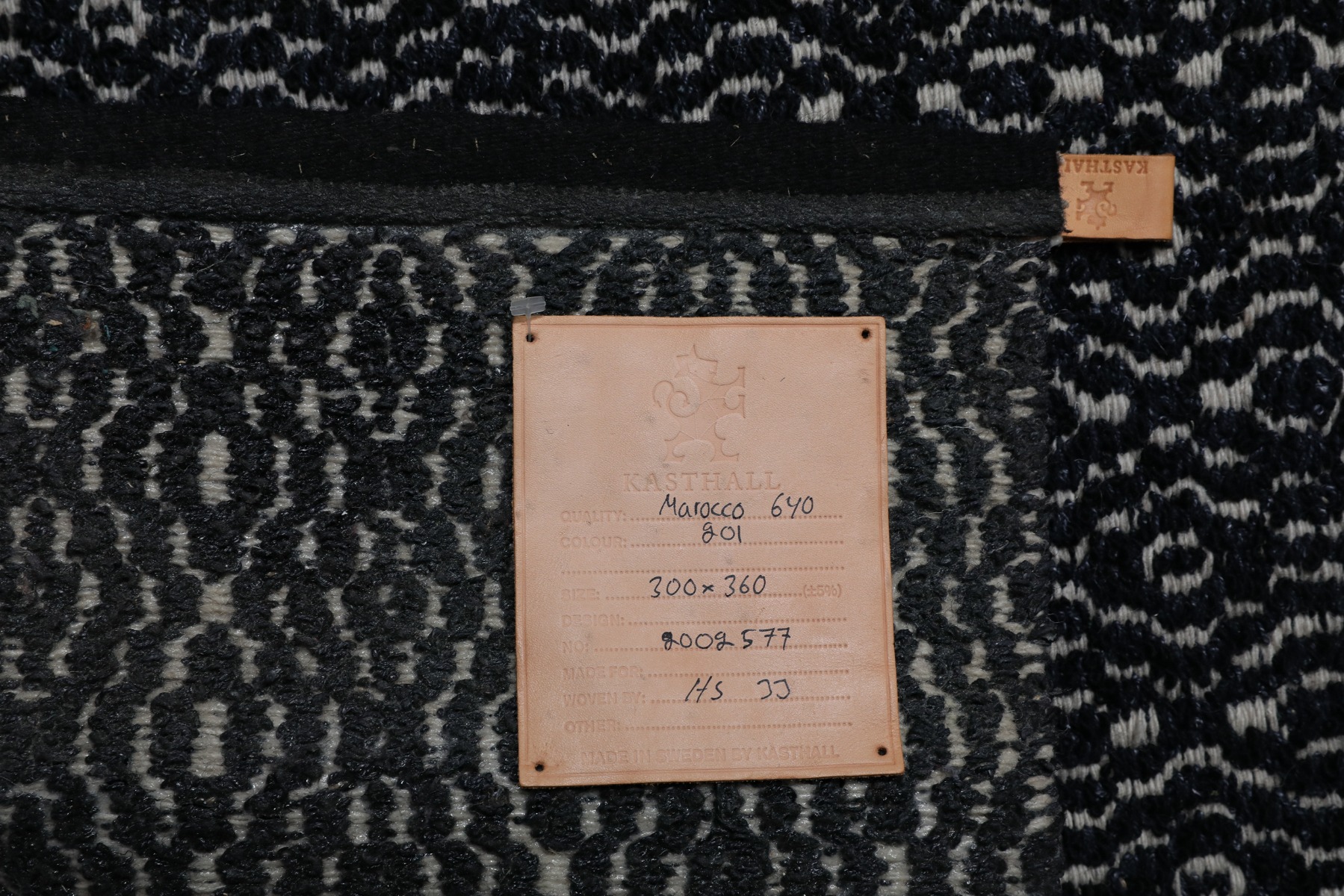Modern textile art by Kasthall in wool and linen