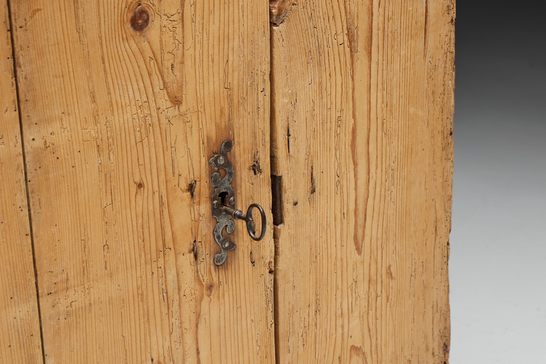 Early nineteenth century naive wood cabinet