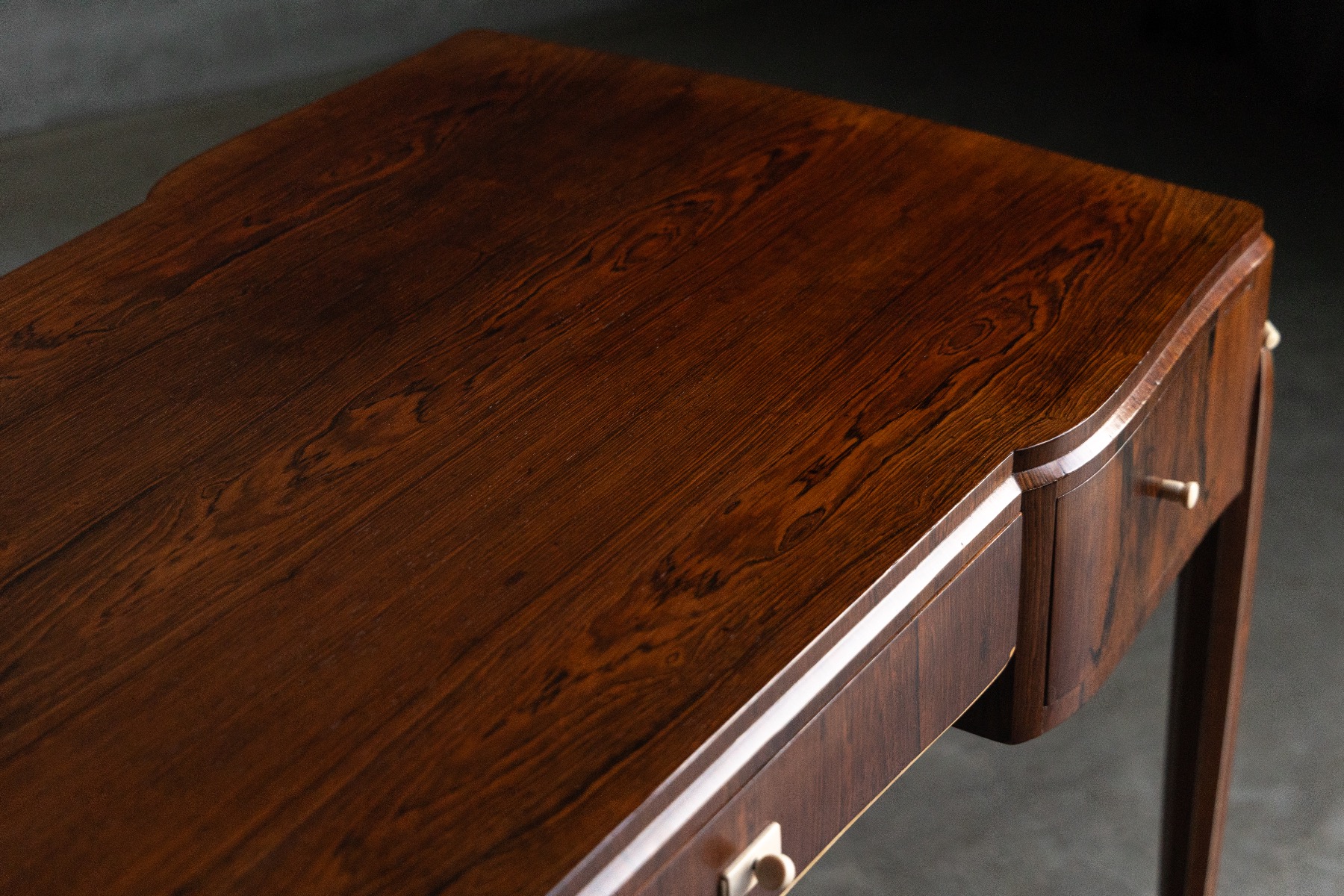 Luxury French Art Deco desk dating to circa 1925