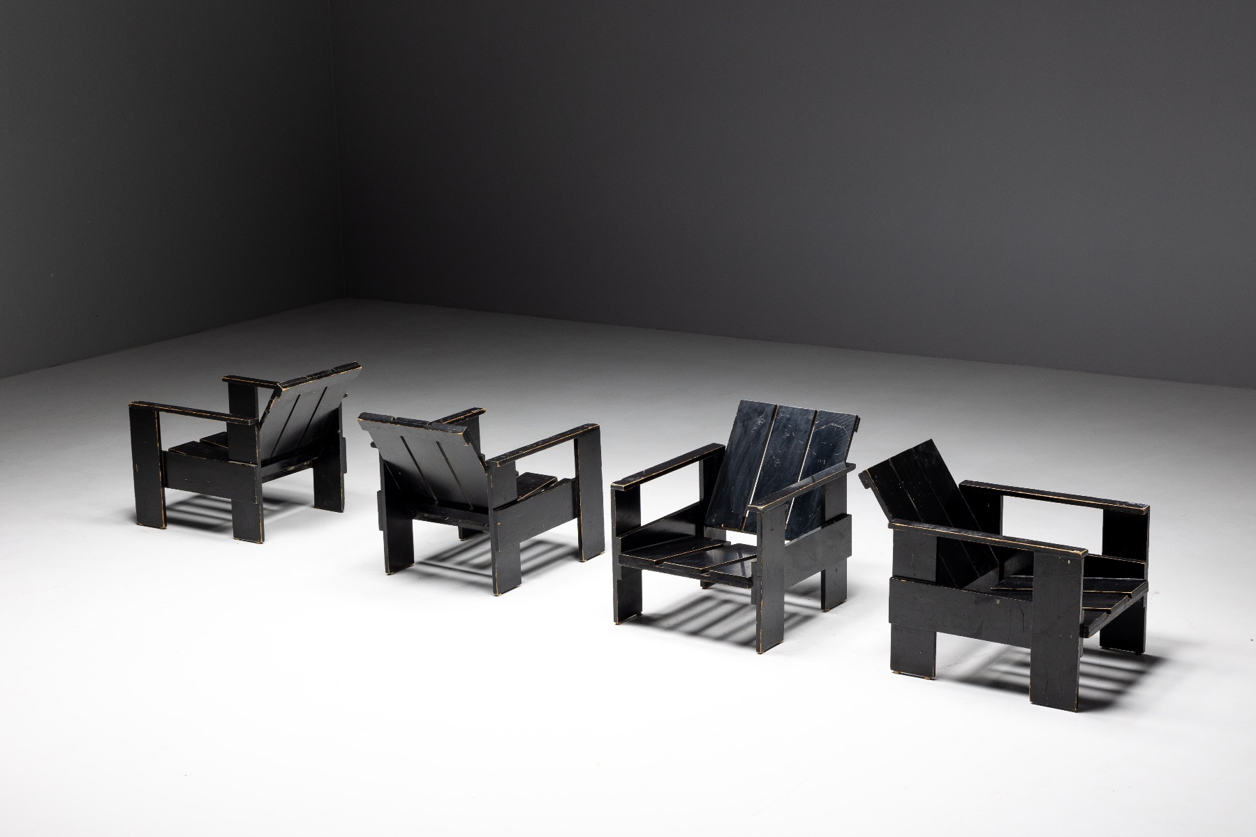 Mid century crate chair in Rietveld style