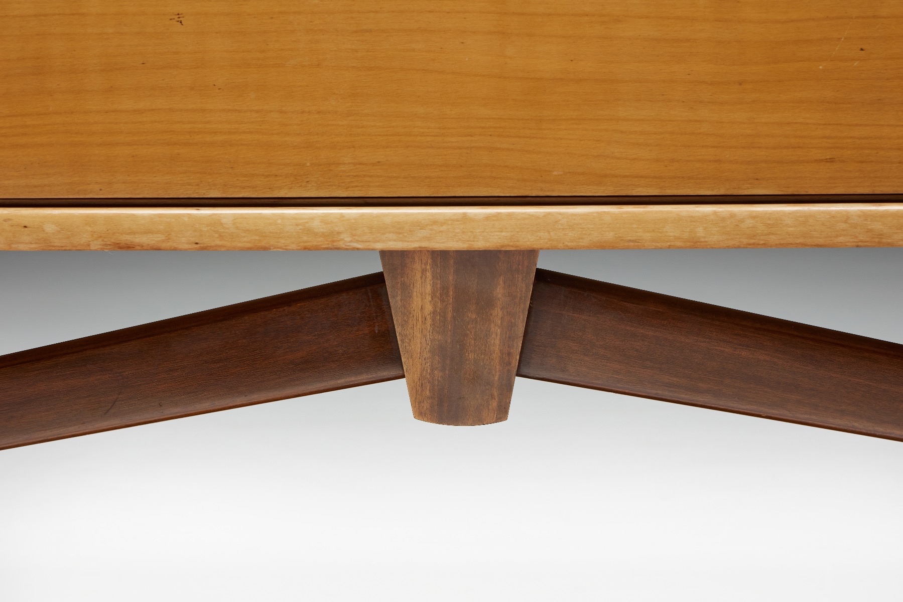 Mid century modern sideboard in De Coene style