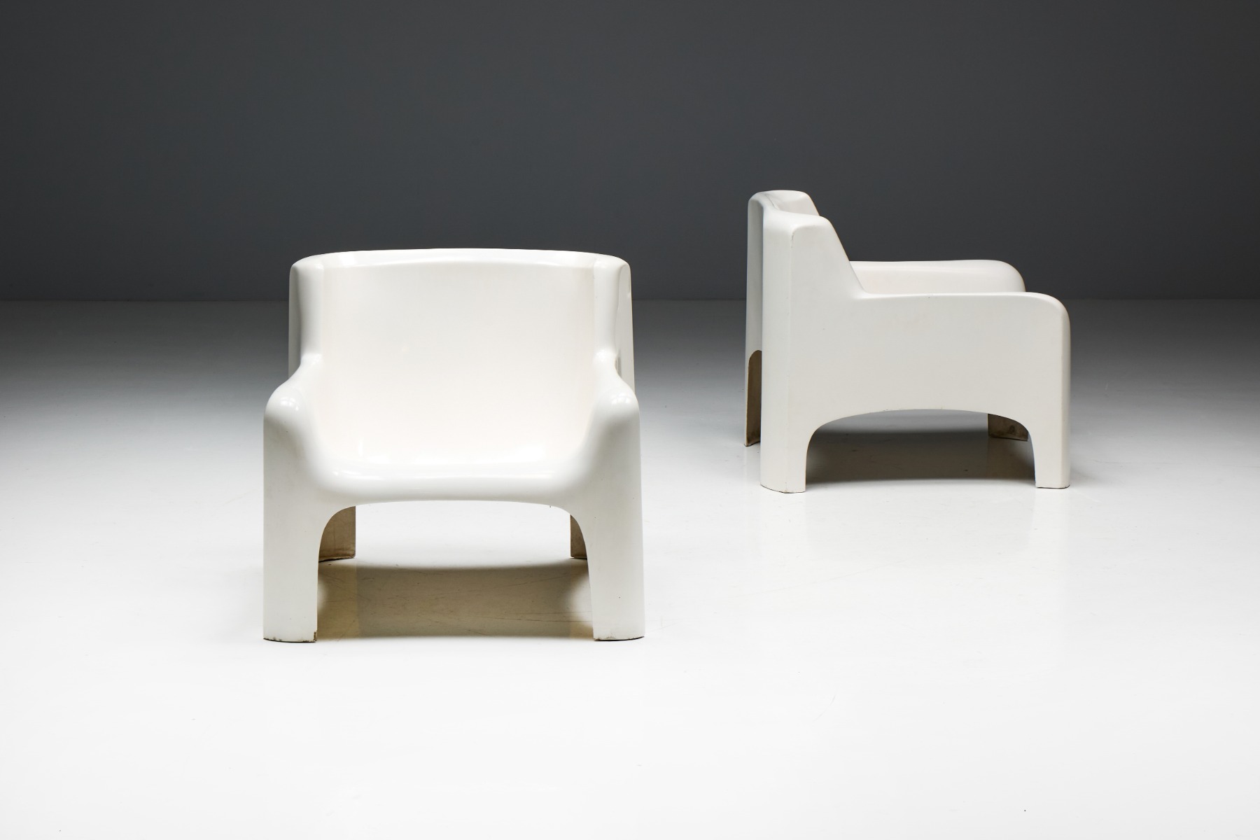 Mid century modern Solar chairs for Arflex from the 1960s