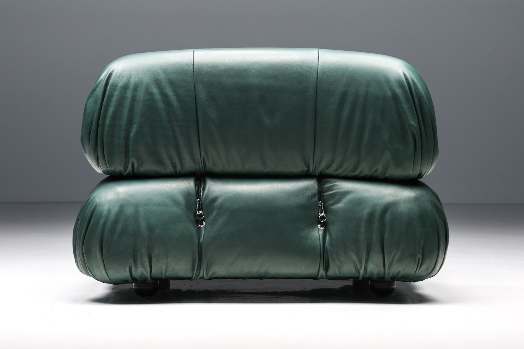 Mid century modular sofa Camaleonda by Mario Bellini