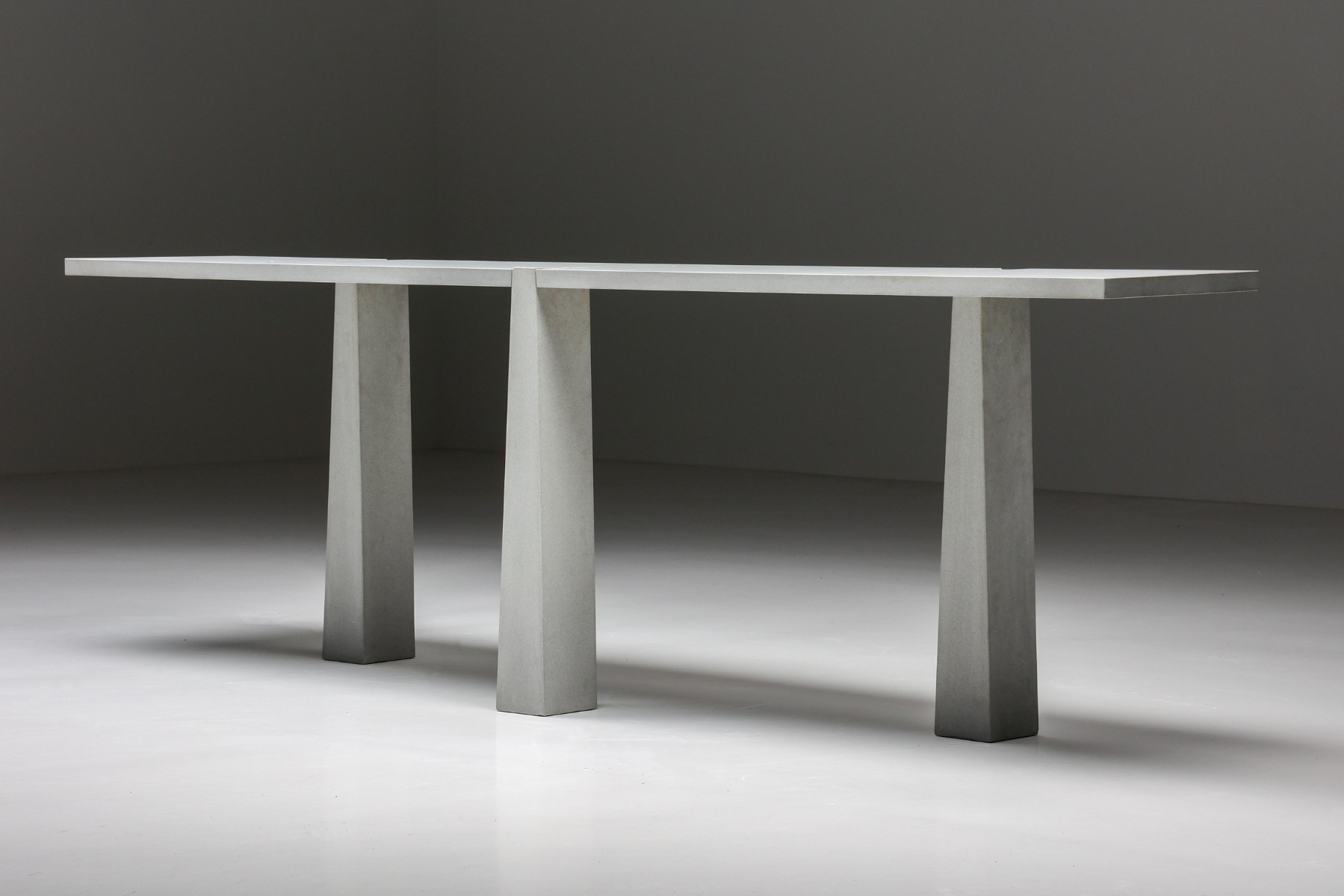 Modernist console table by Angelo Mangiarotti from 1978