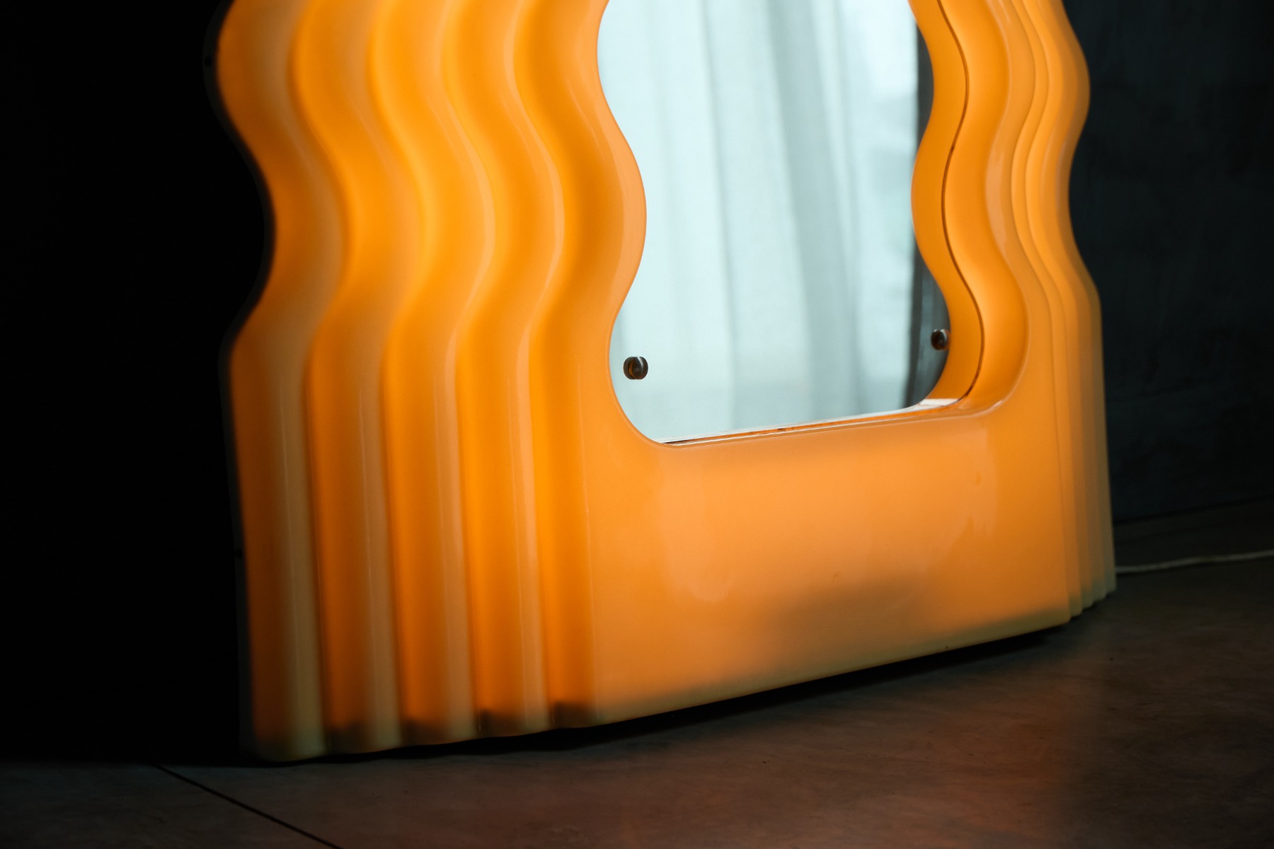 Poltronova lighted Ultrafragola mirror 1970s