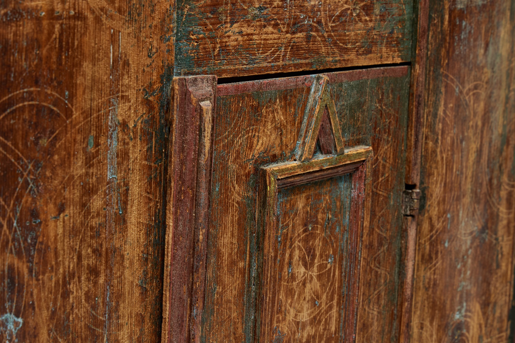 Primitive rustic storage cabinet 18th century