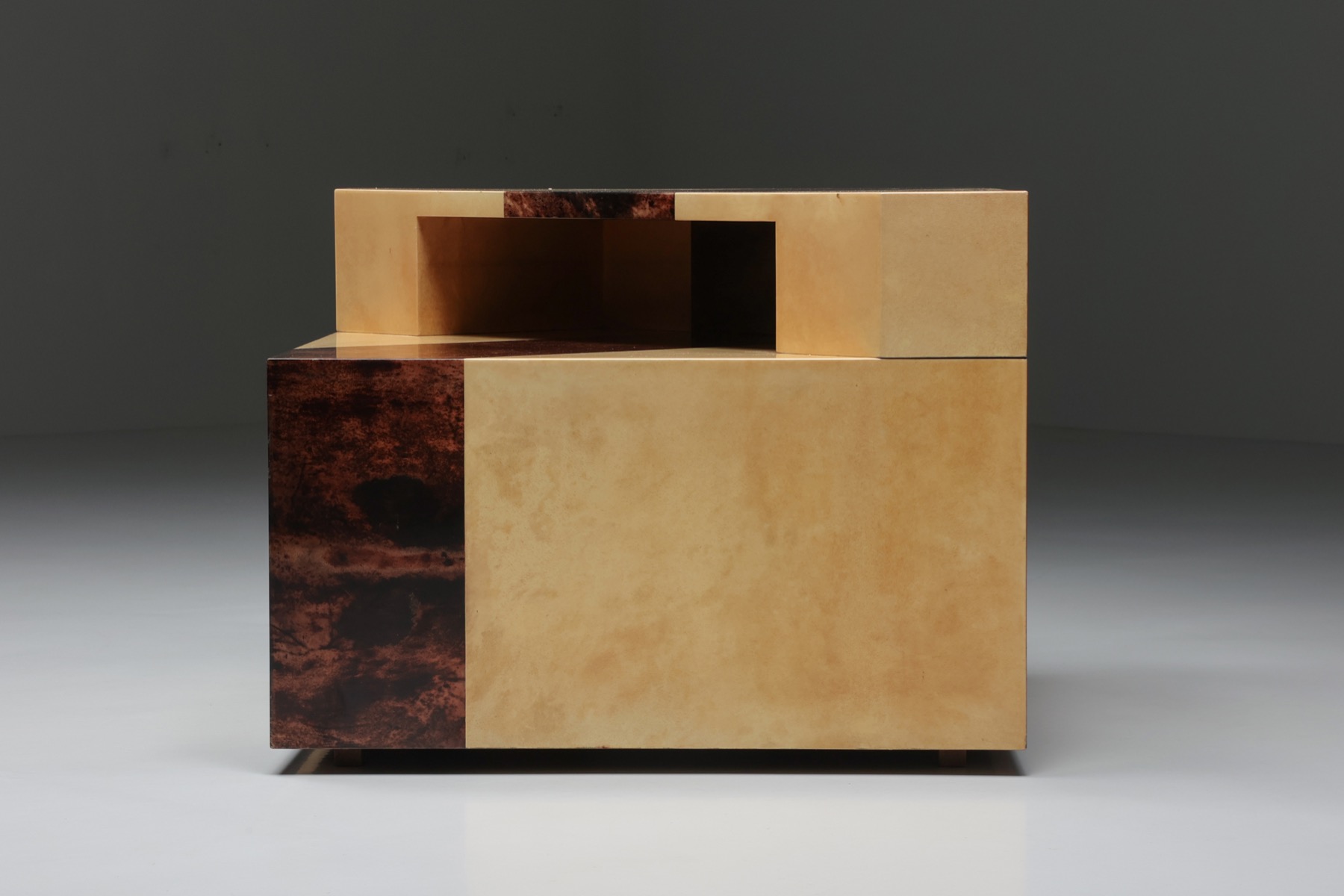 Retro postmodern side table in Aldo Tura style