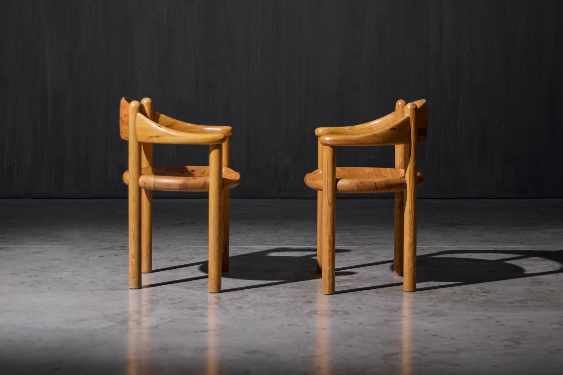 Mid century modern pine dining chairs by Daumiller