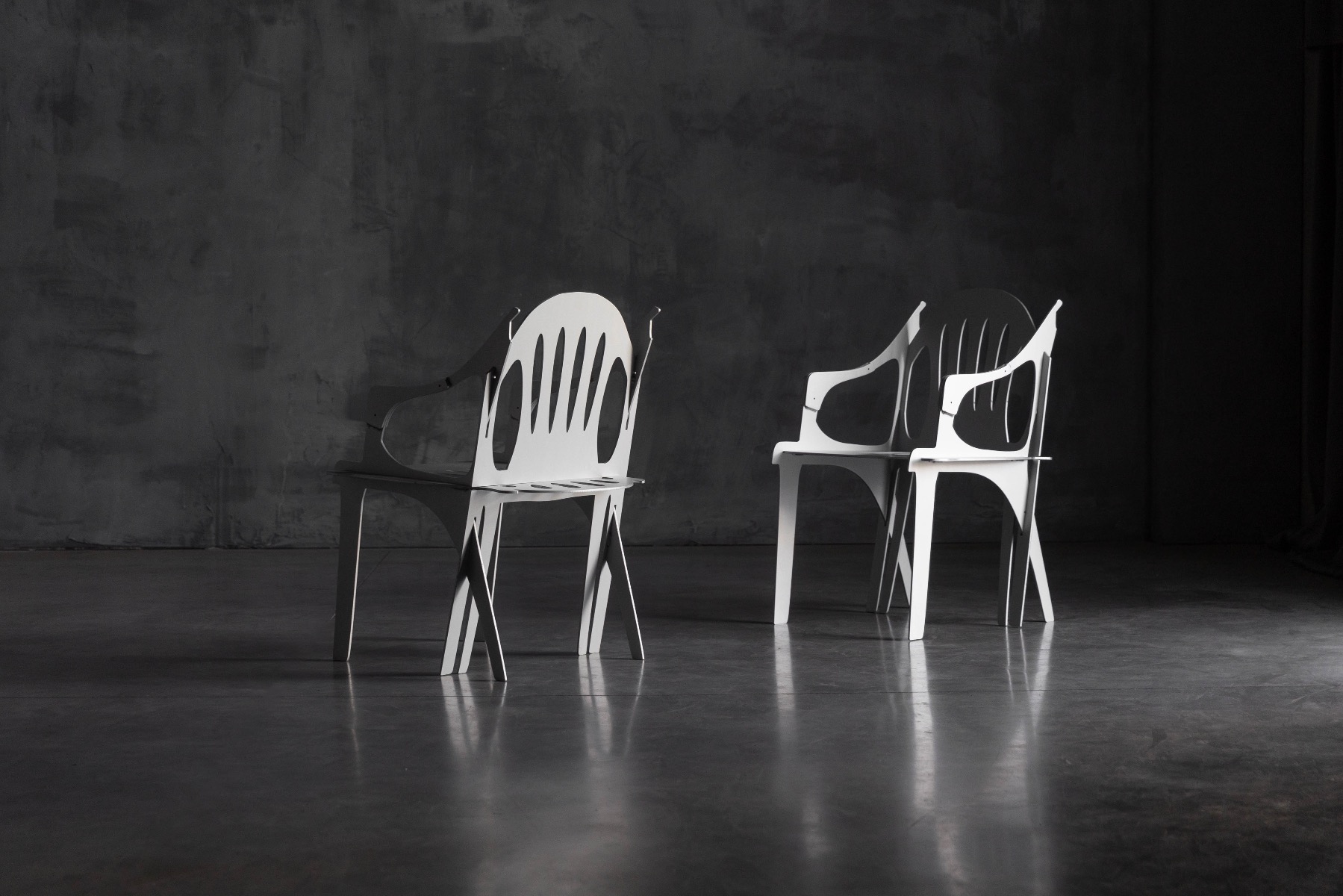 Sculptural Flatscreen chair with architectural form
