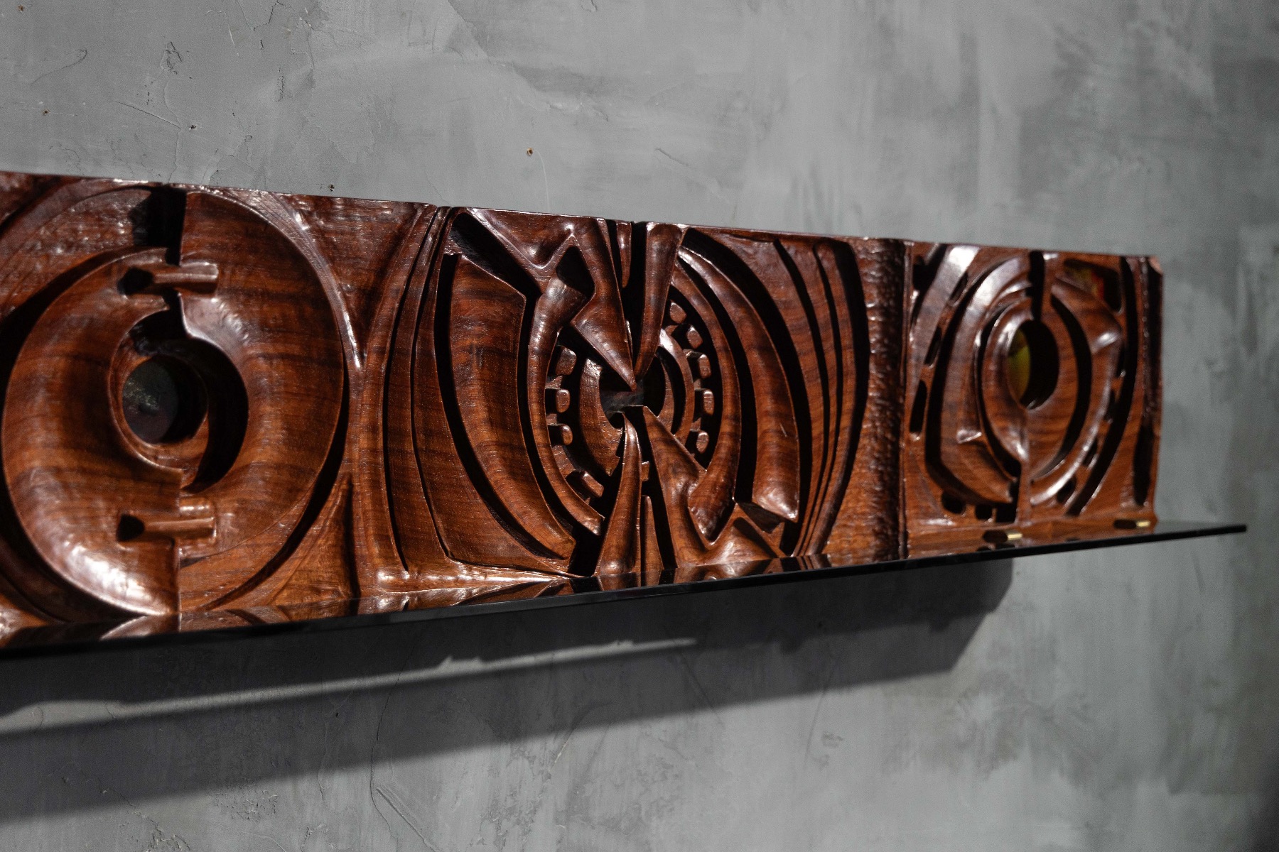 Gianni Pinna hand carved abstract wood wall panel from Italy, 1970s
