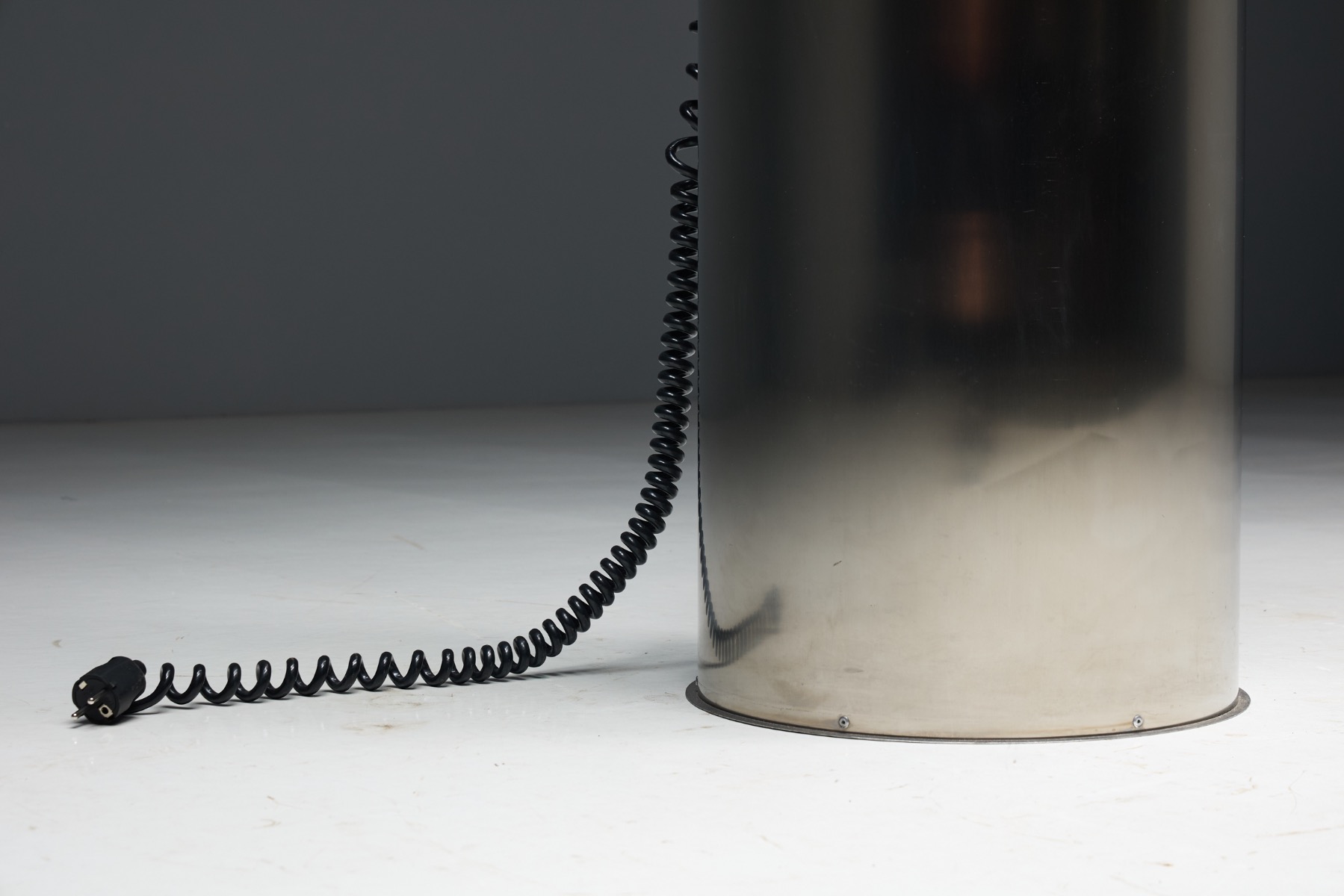 Architectural stainless steel uplighter produced by Targetti