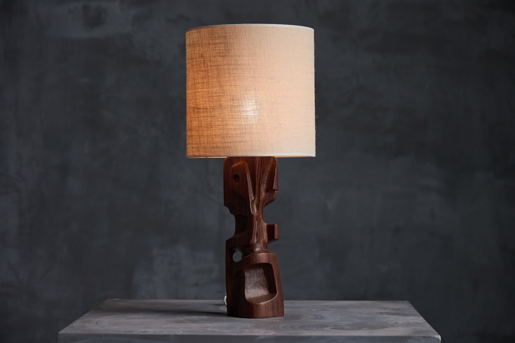 Architectural 1970s table lamp with bold form